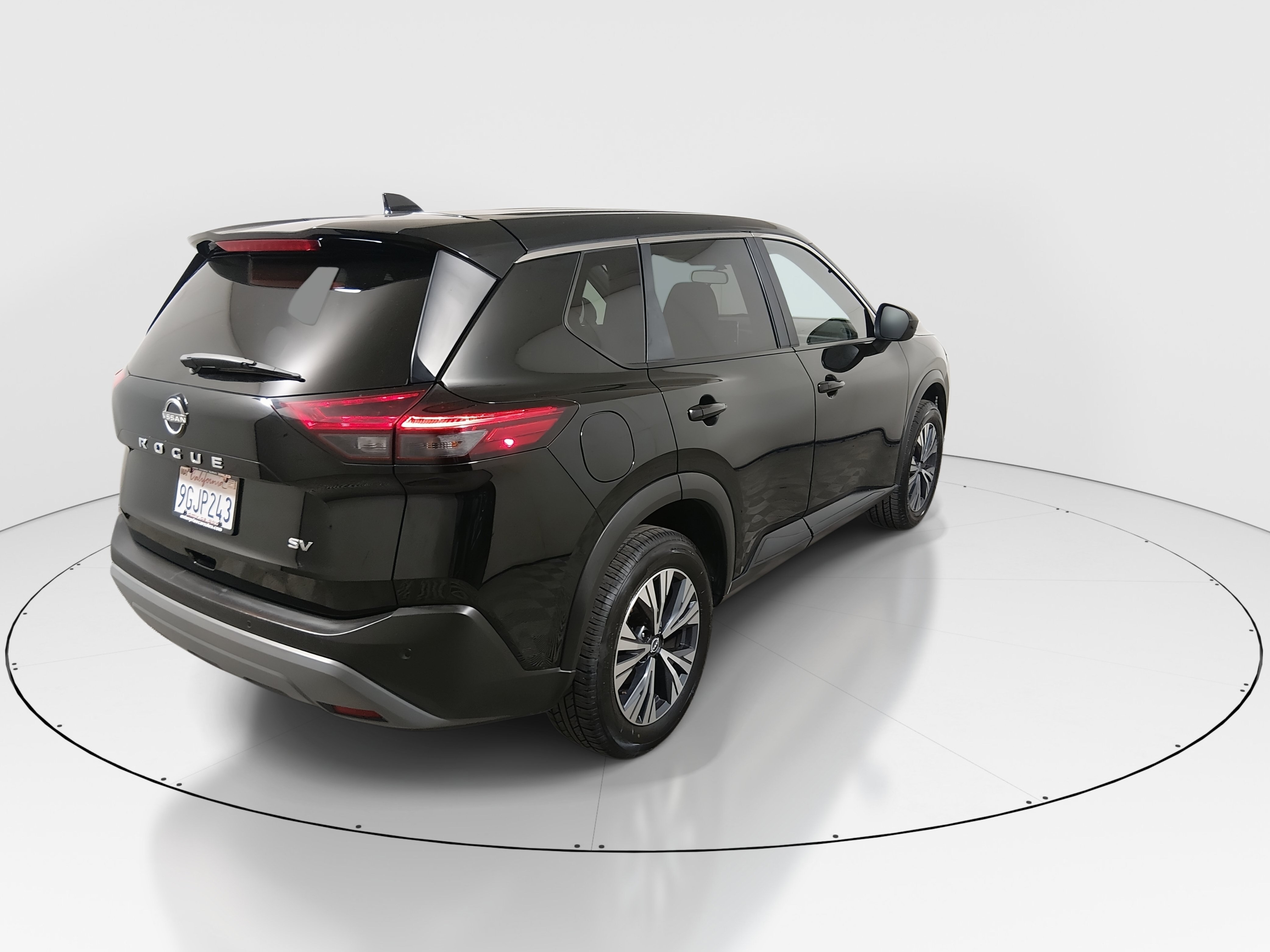 2023 Nissan Rogue SV - Photo 7
