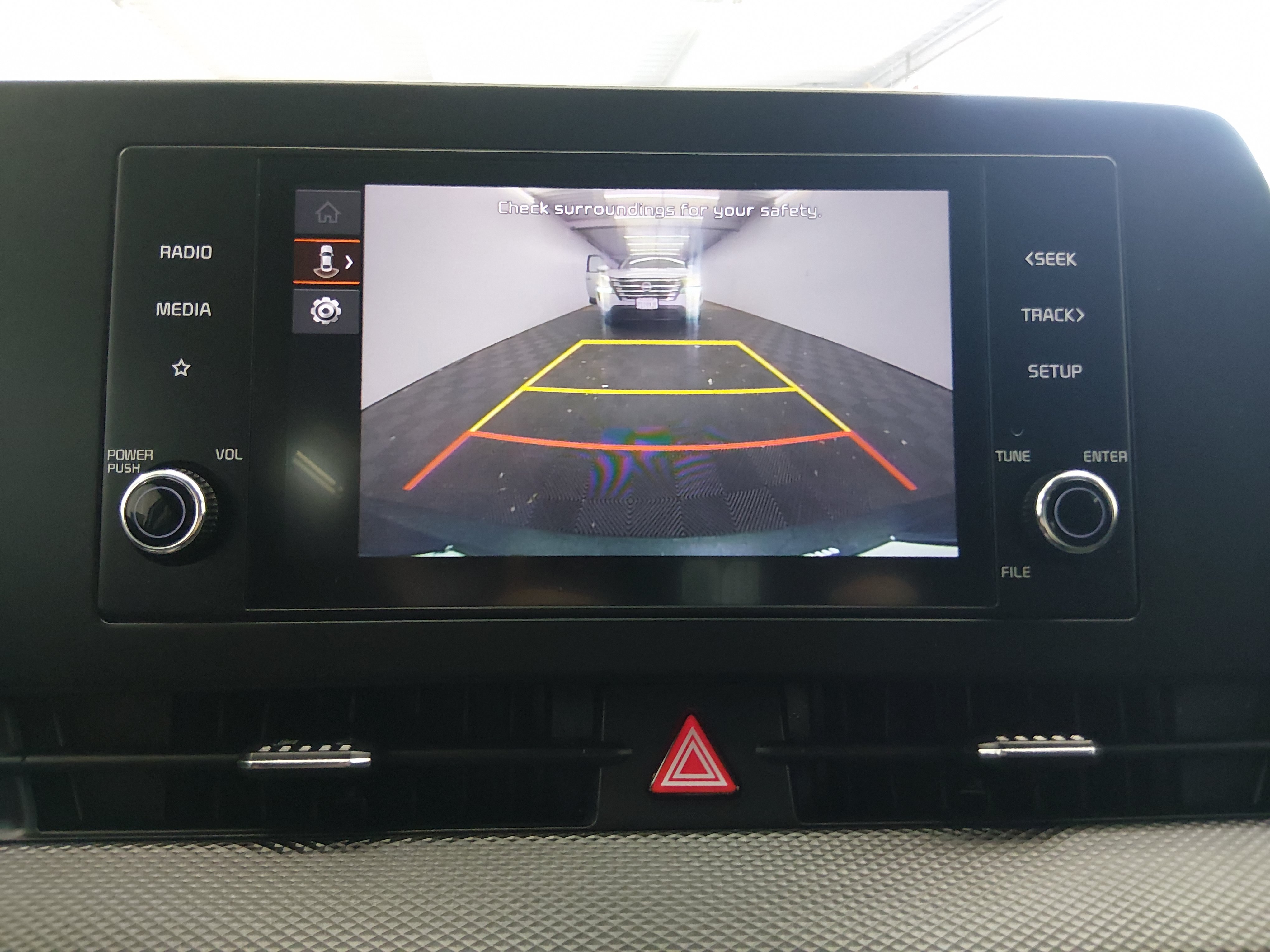 2024 Kia Sportage LX - Photo 16