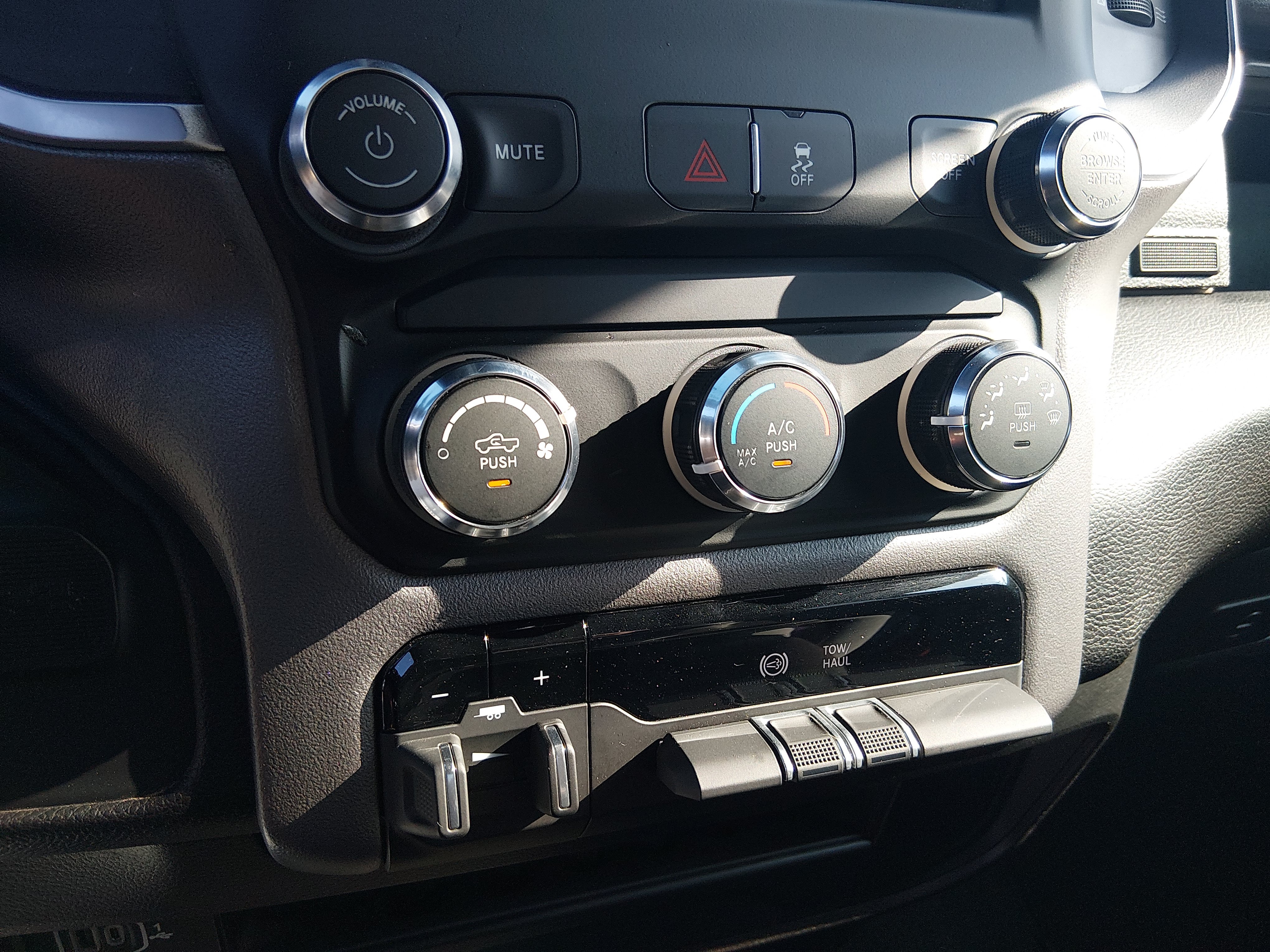 2024 RAM Ram 2500 Pickup Big Horn - Photo 13