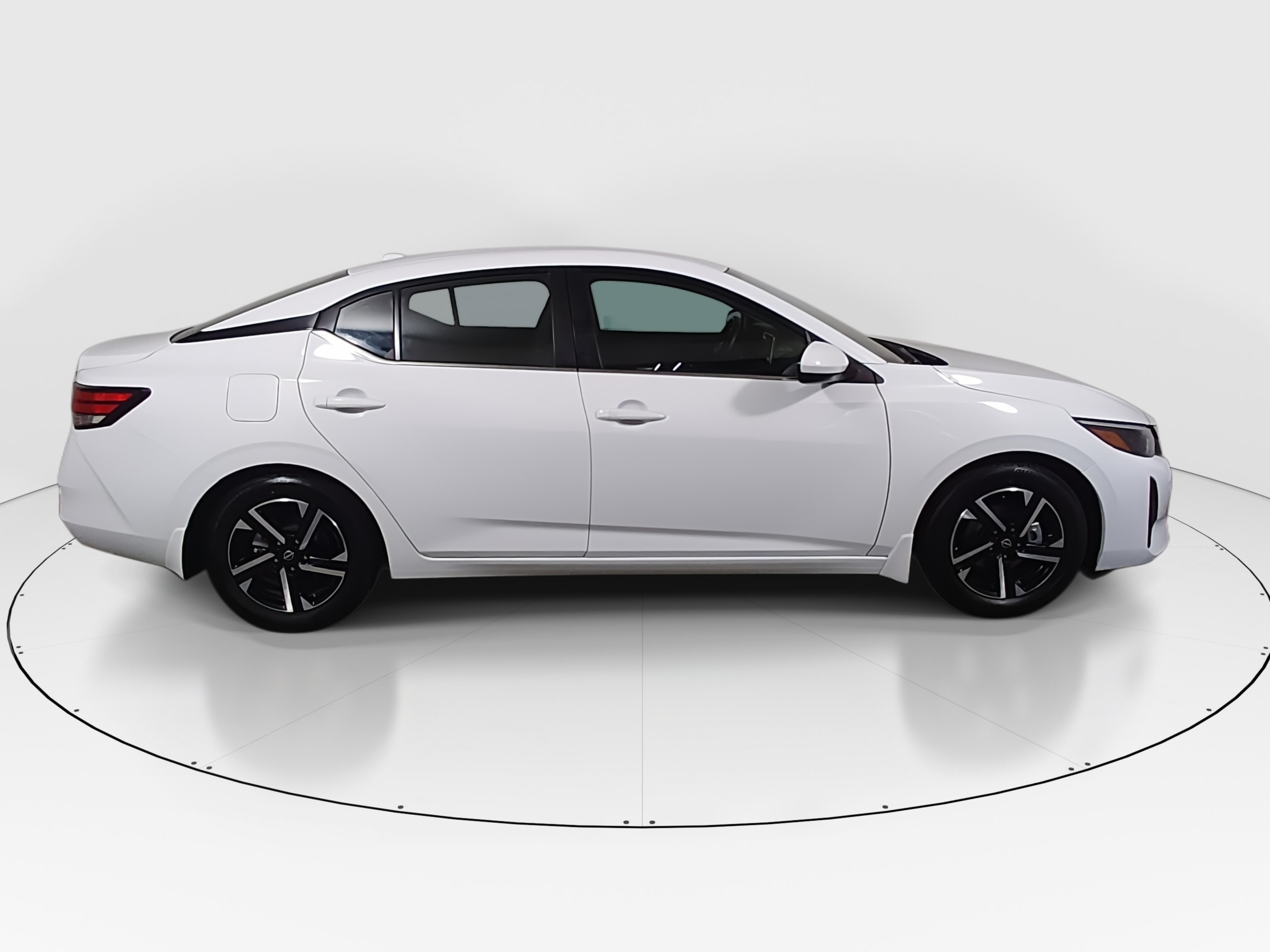 2024 Nissan Sentra SV - Photo 8