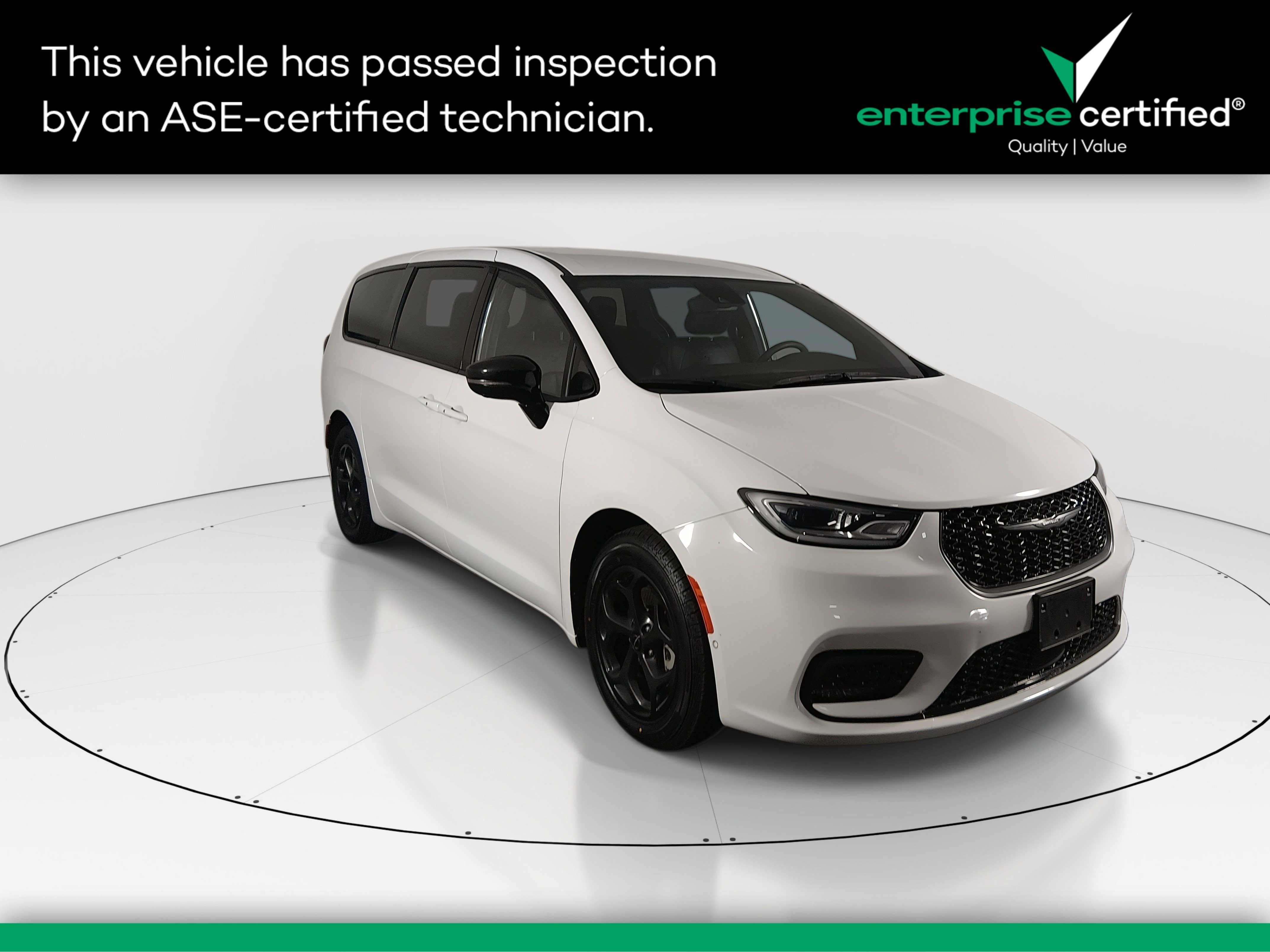 2024 Chrysler Pacifica PHEV Select