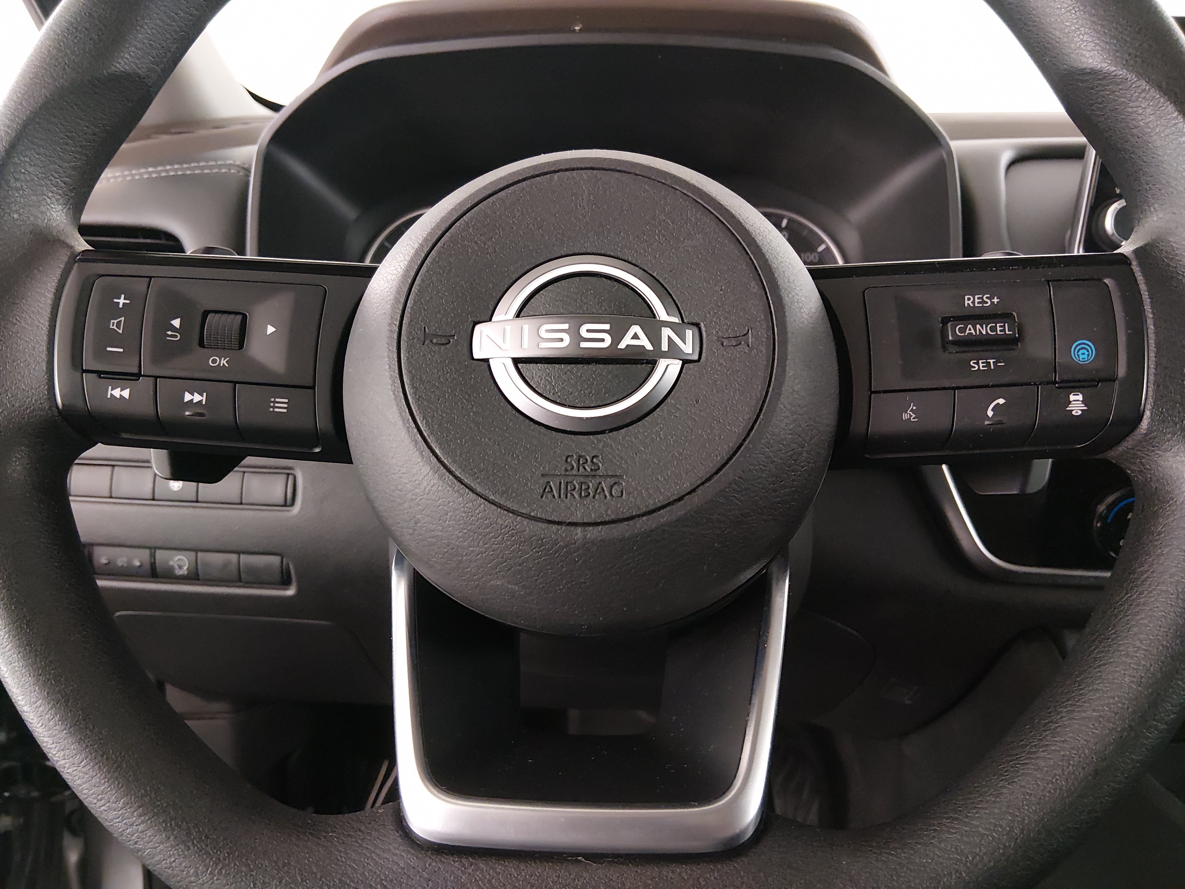2023 Nissan Rogue SV - Photo 12