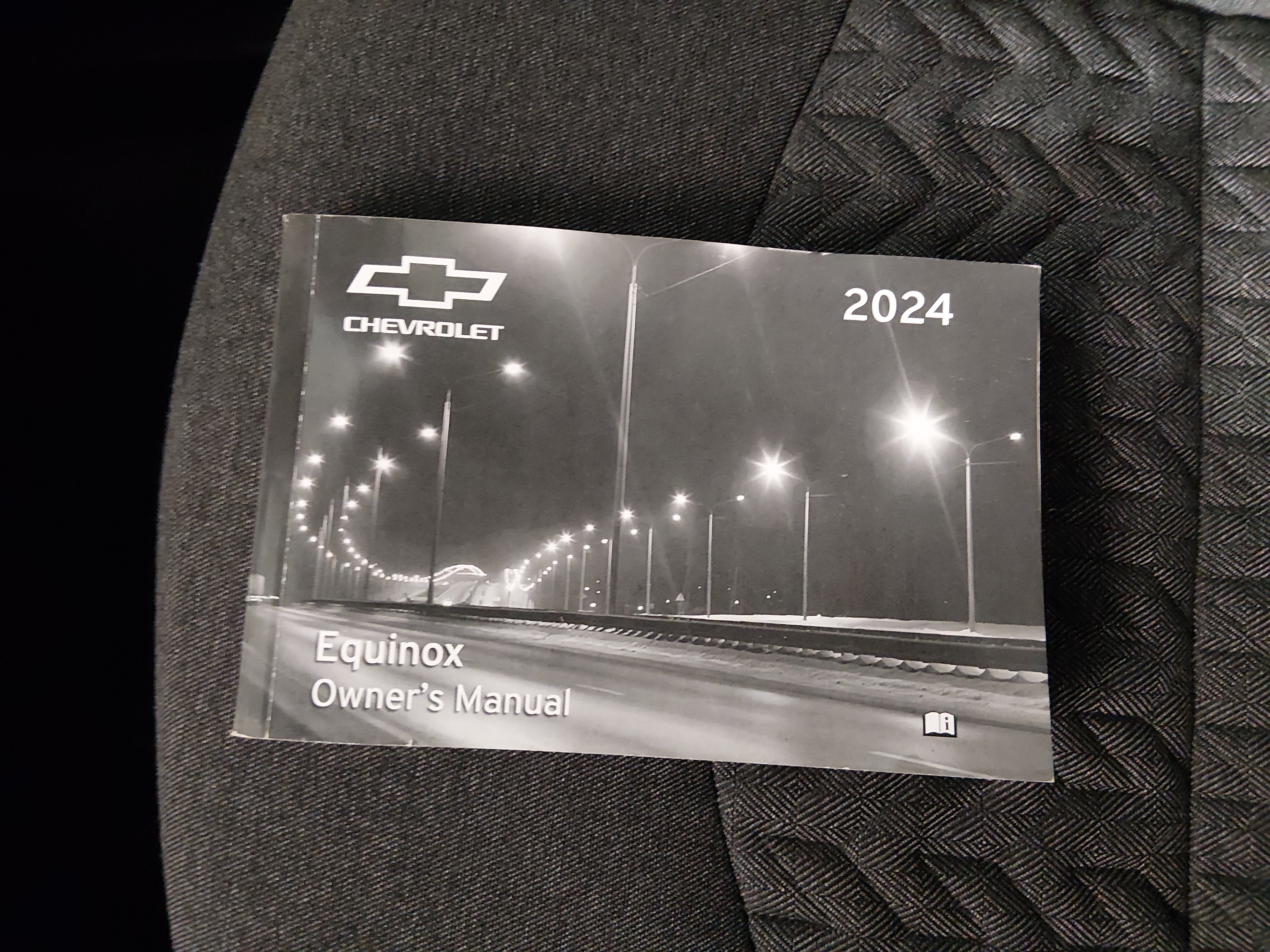 2024 Chevrolet Equinox LT - Photo 18