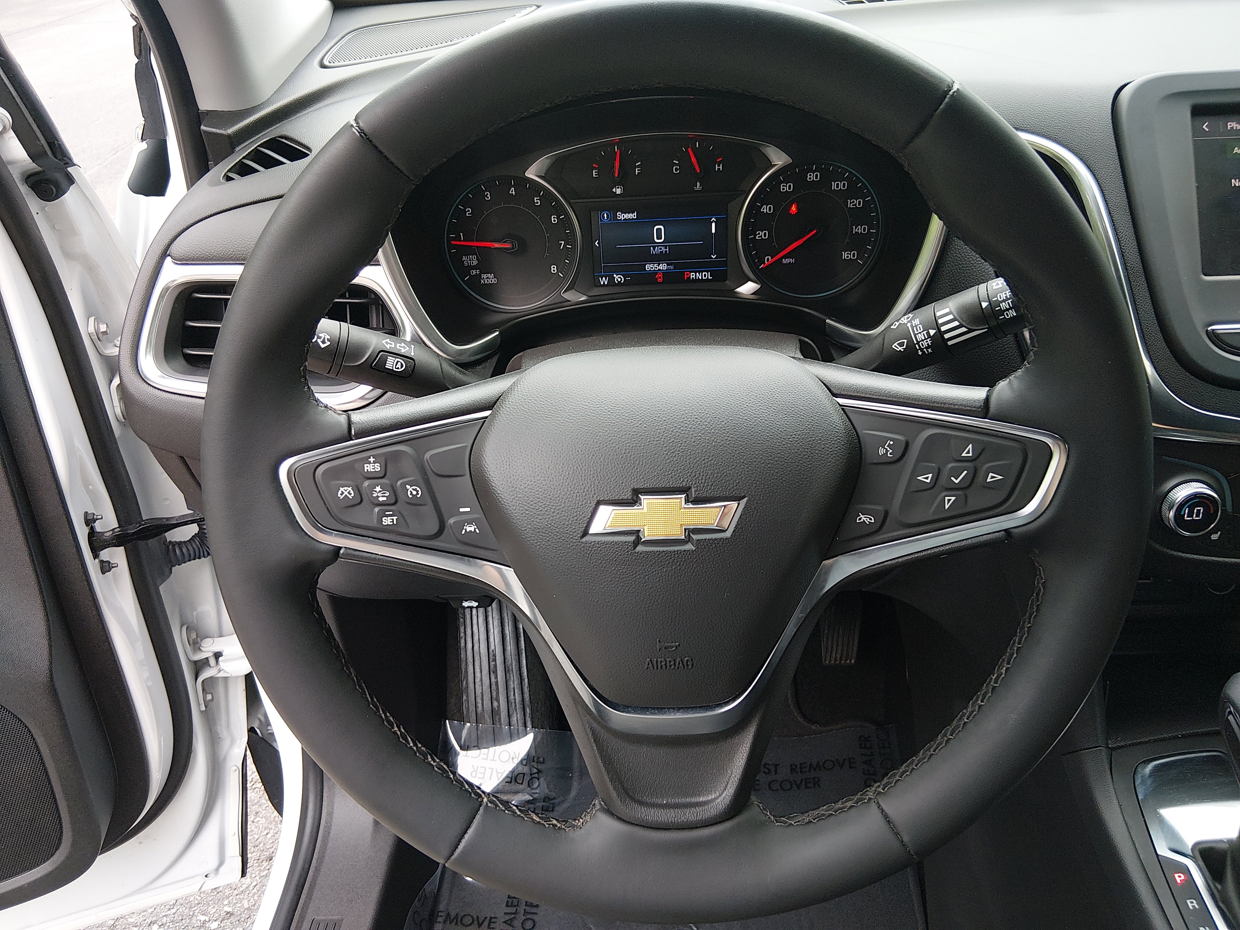 2024 Chevrolet Equinox LT - Photo 12