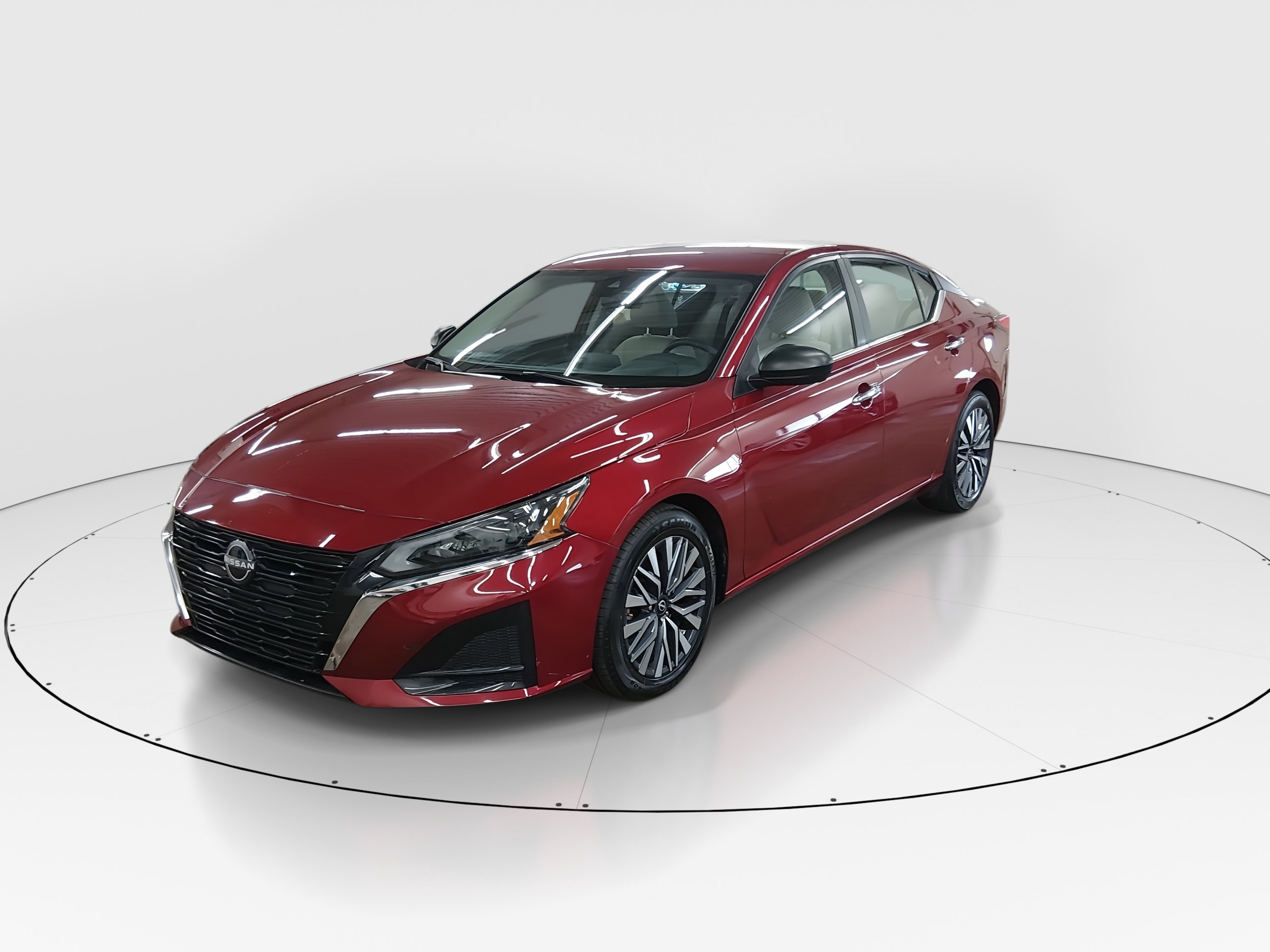 2025 Nissan Altima SV - Photo 3