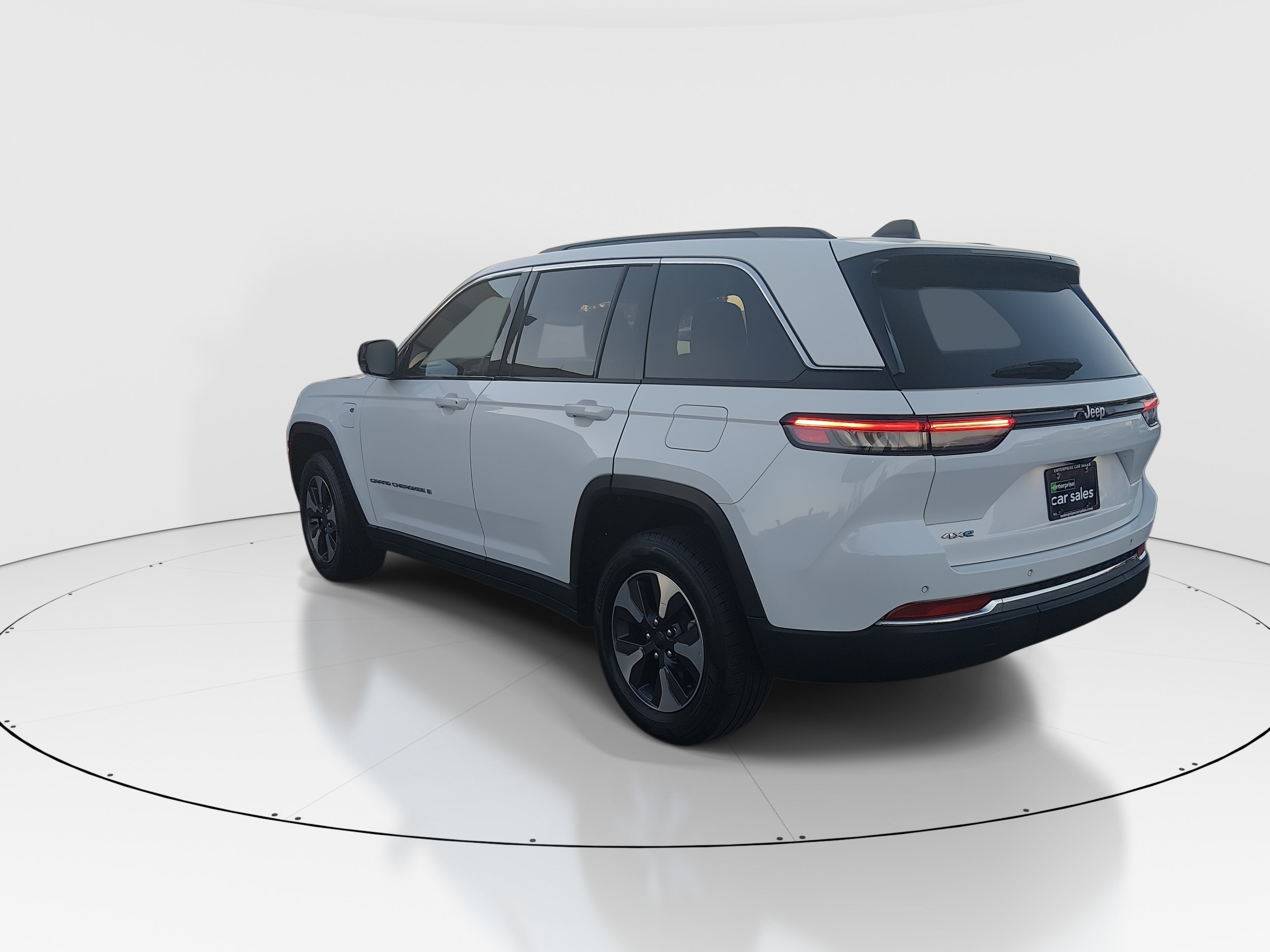 2024 Jeep Grand Cherokee 5