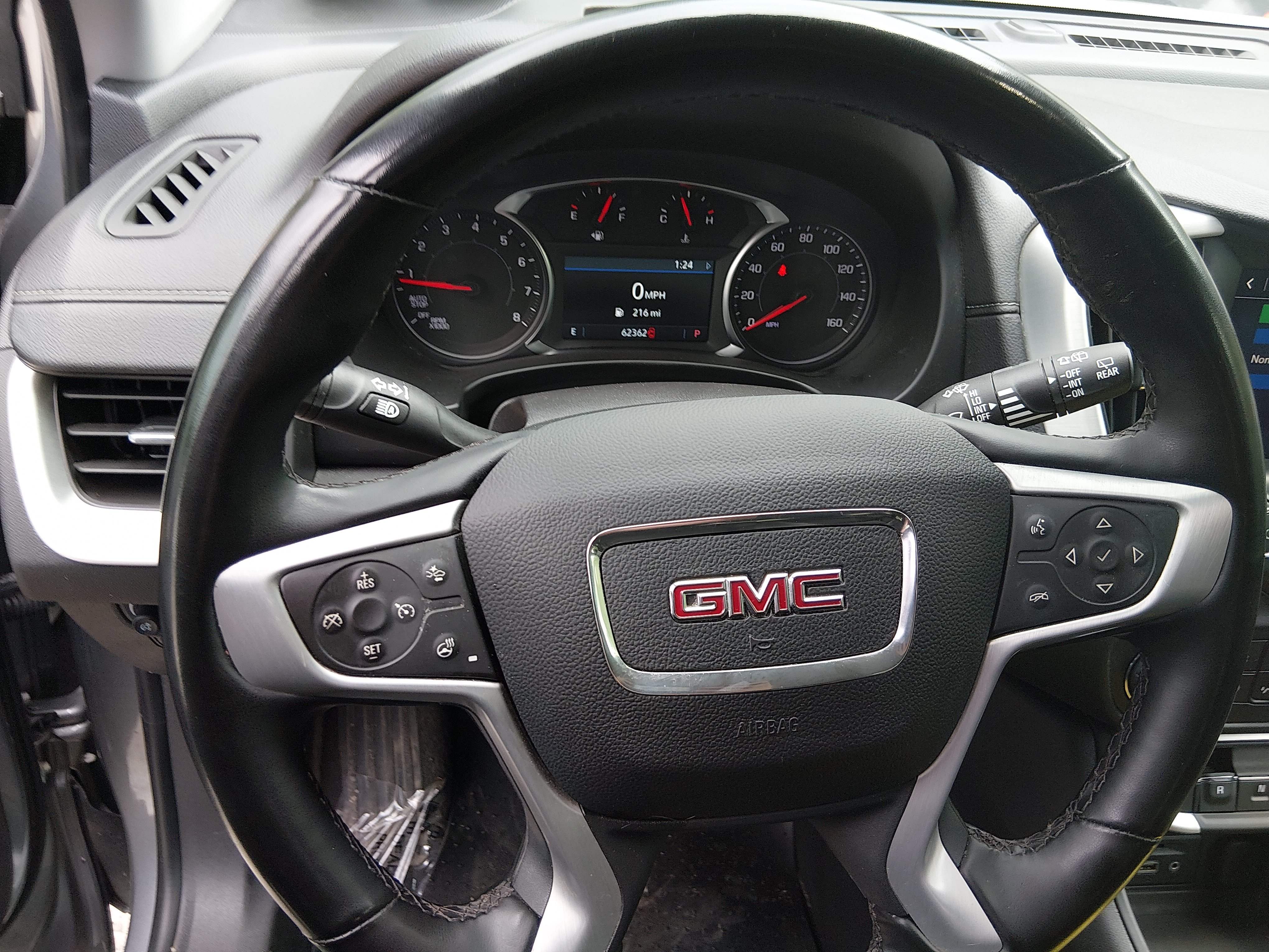 2024 GMC Terrain SLT - Photo 12