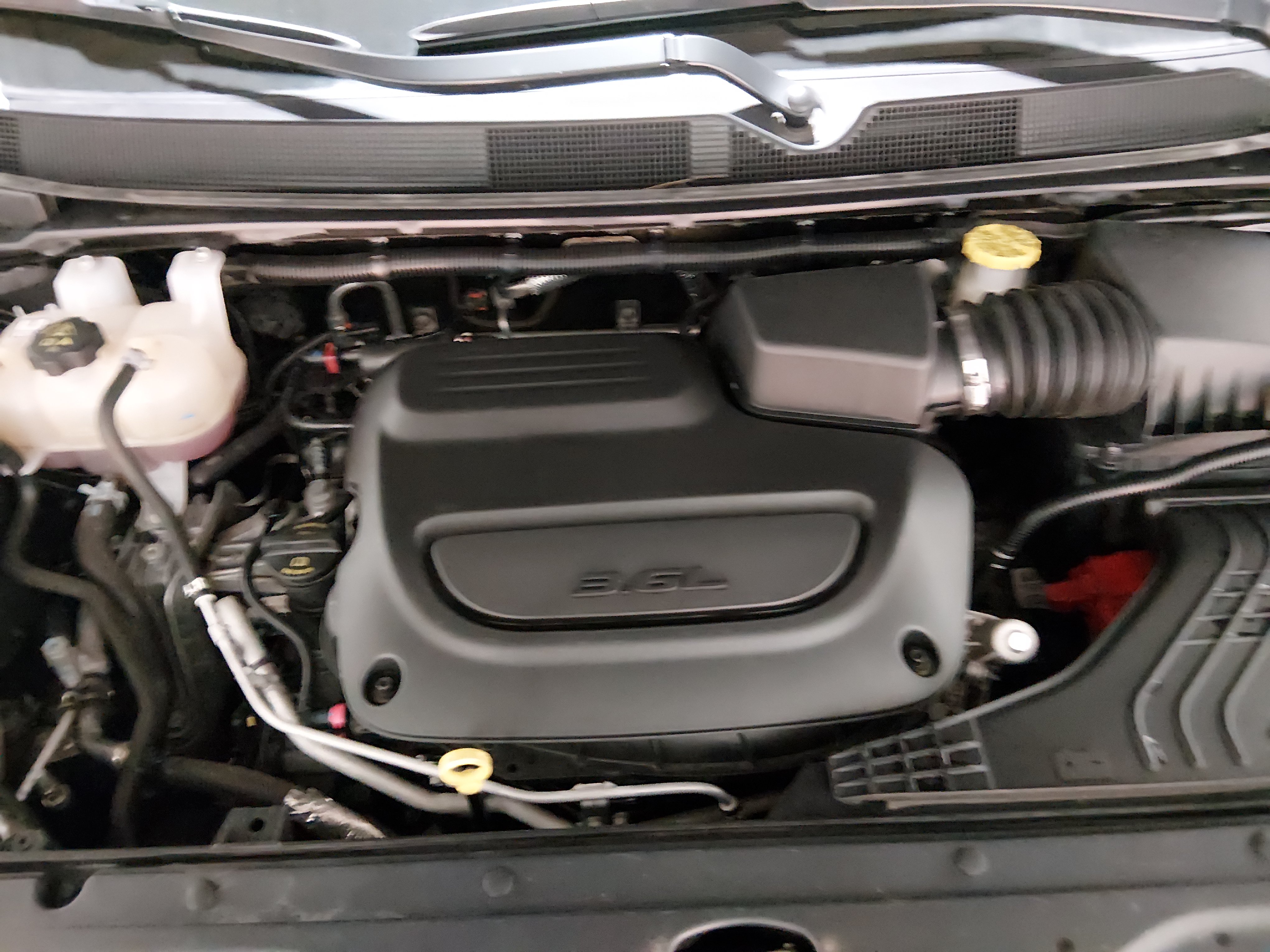 2024 Chrysler Voyager LX - Photo 9