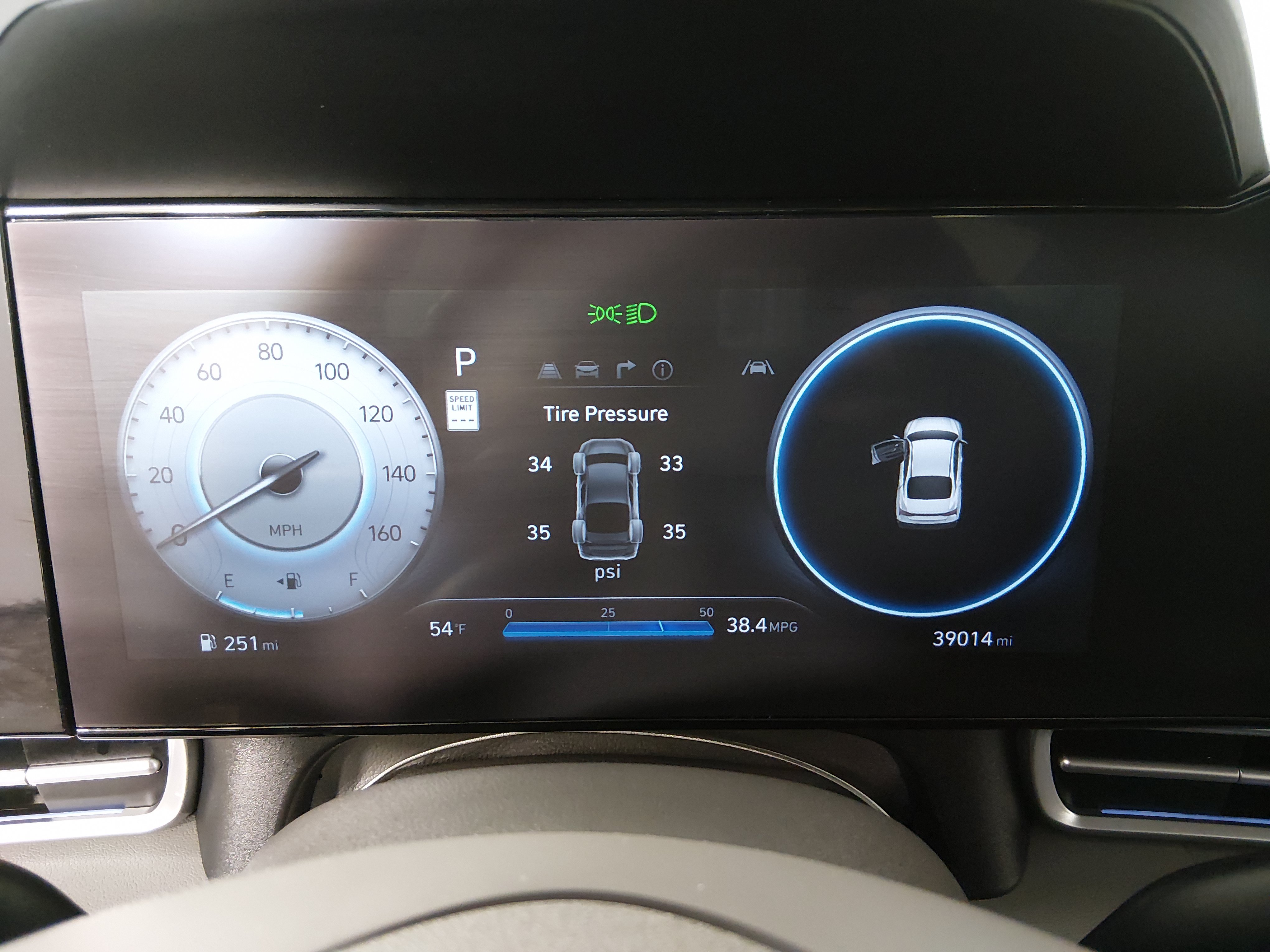 2024 Hyundai Elantra SEL - Photo 14