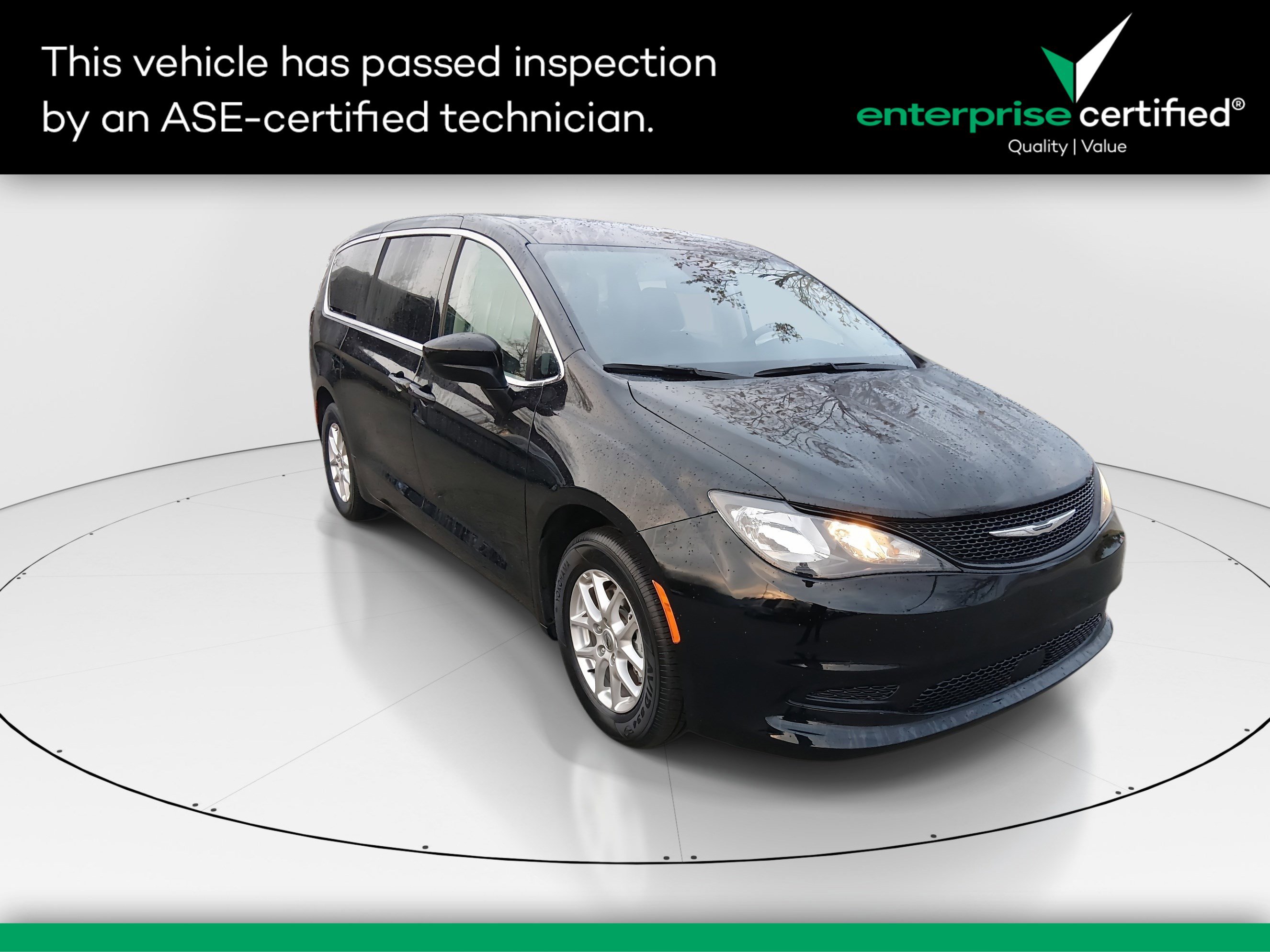 2024 Chrysler Voyager