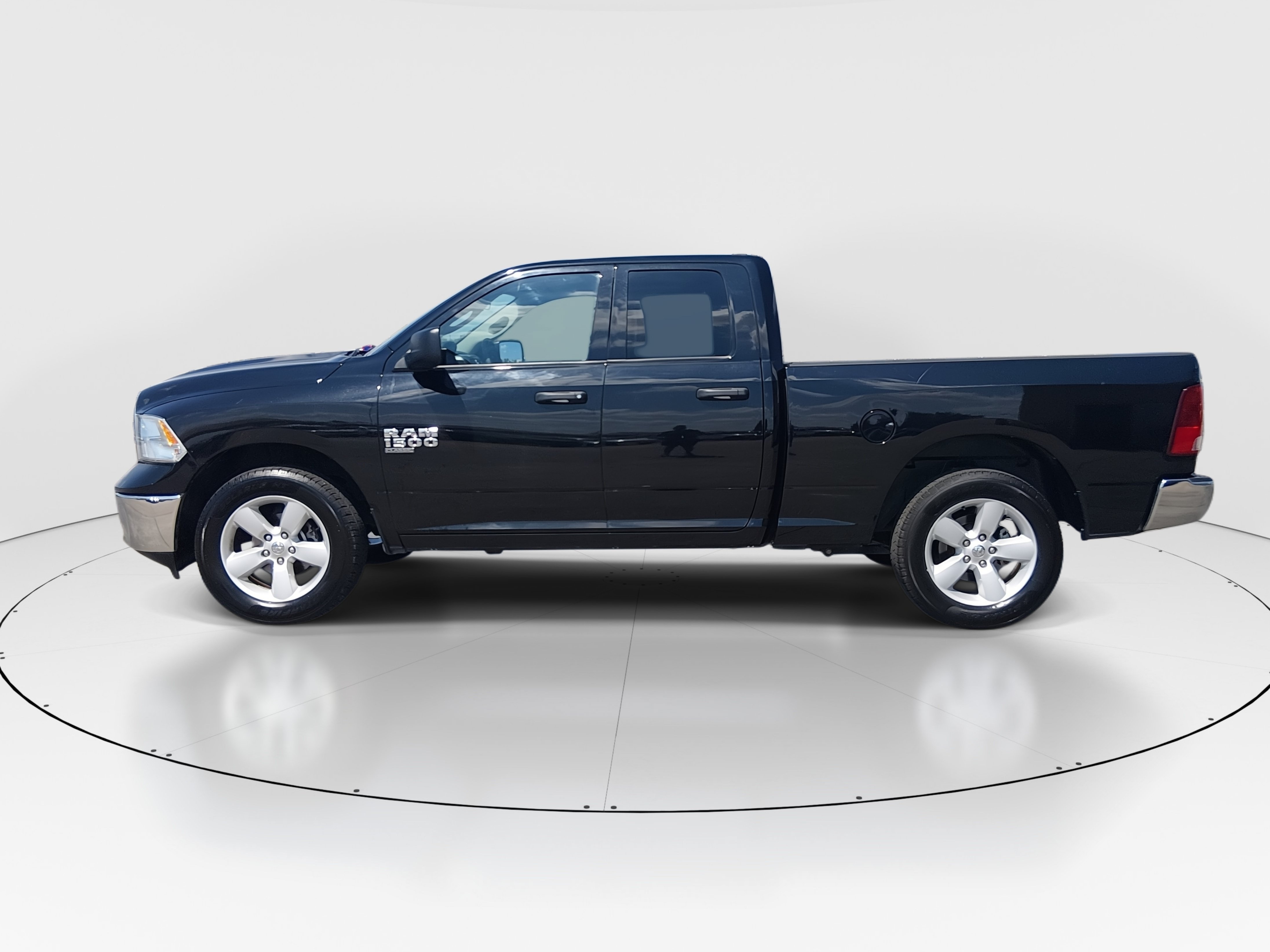 2024 RAM Ram 1500 Classic 4