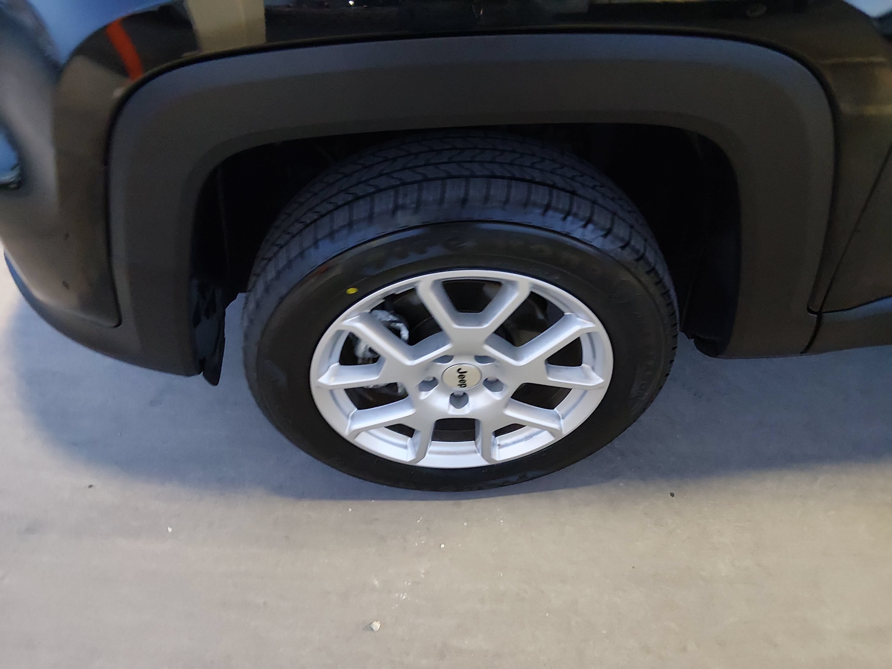 2023 Jeep Renegade Latitude - Photo 10