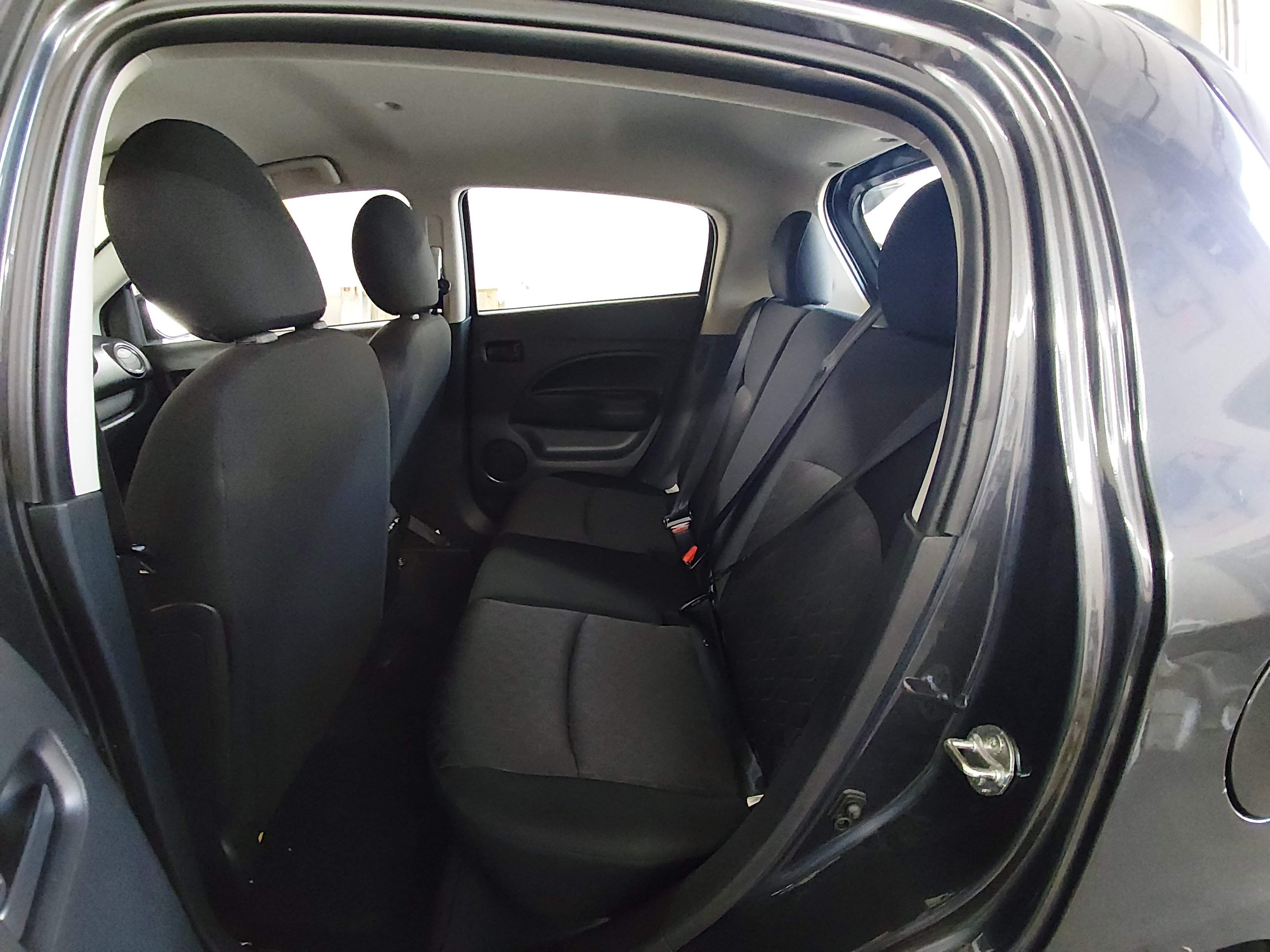 2024 Mitsubishi Mirage ES - Photo 18