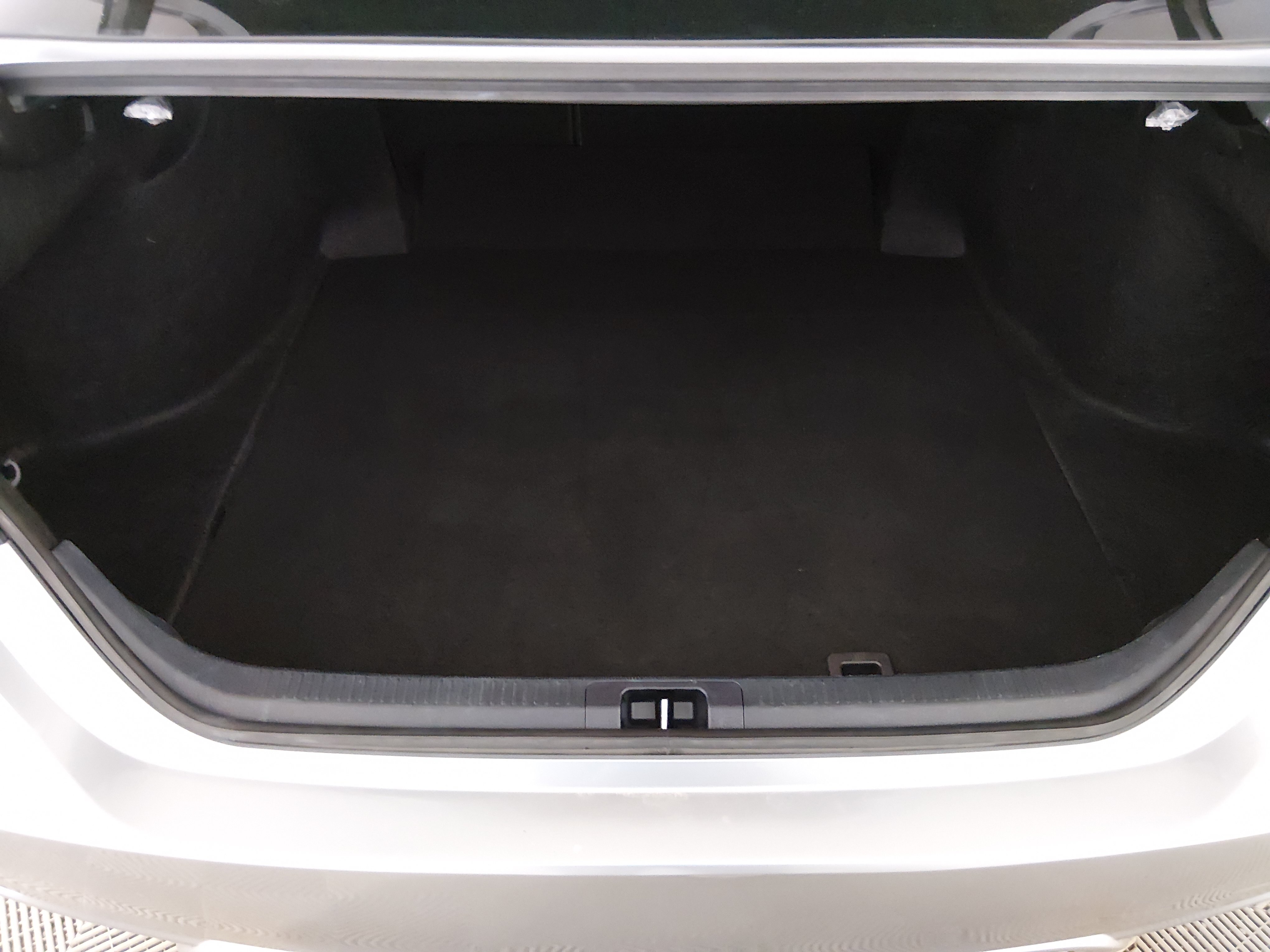 2024 Toyota Camry XSE - Photo 11