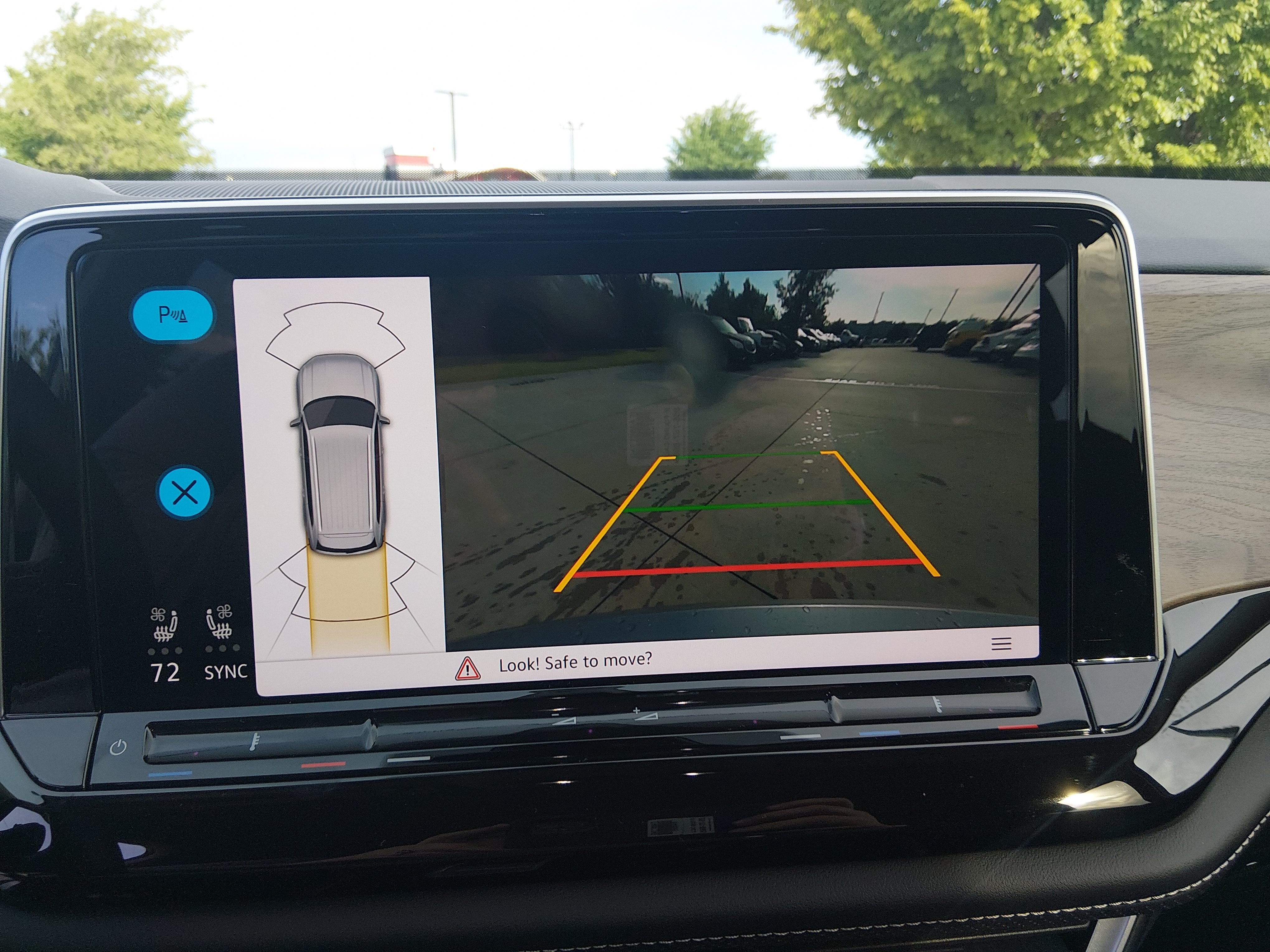 2026 Volkswagen Atlas SE w/Tech - Photo 17