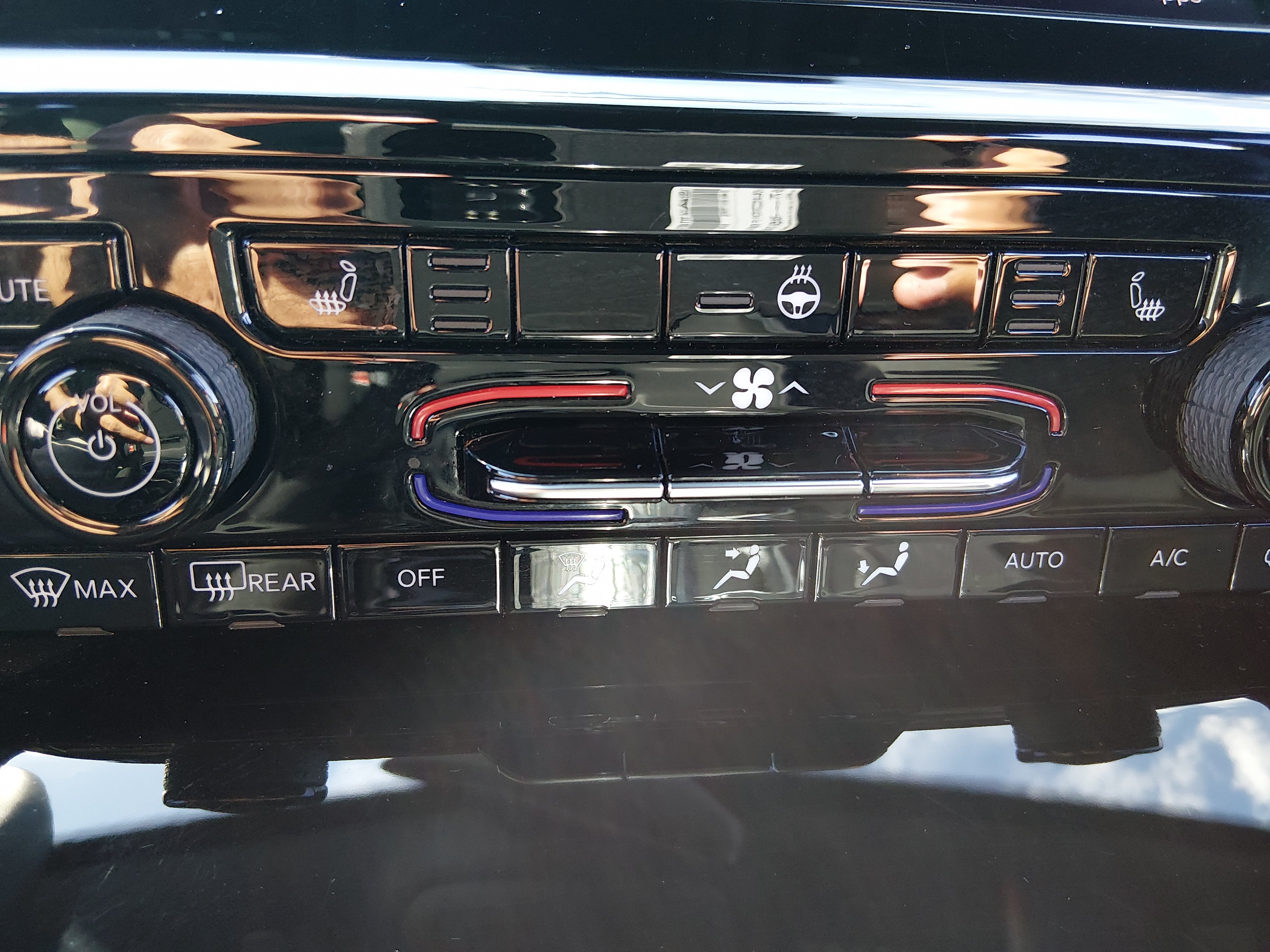 2023 Jeep Grand Cherokee L Altitude - Photo 17