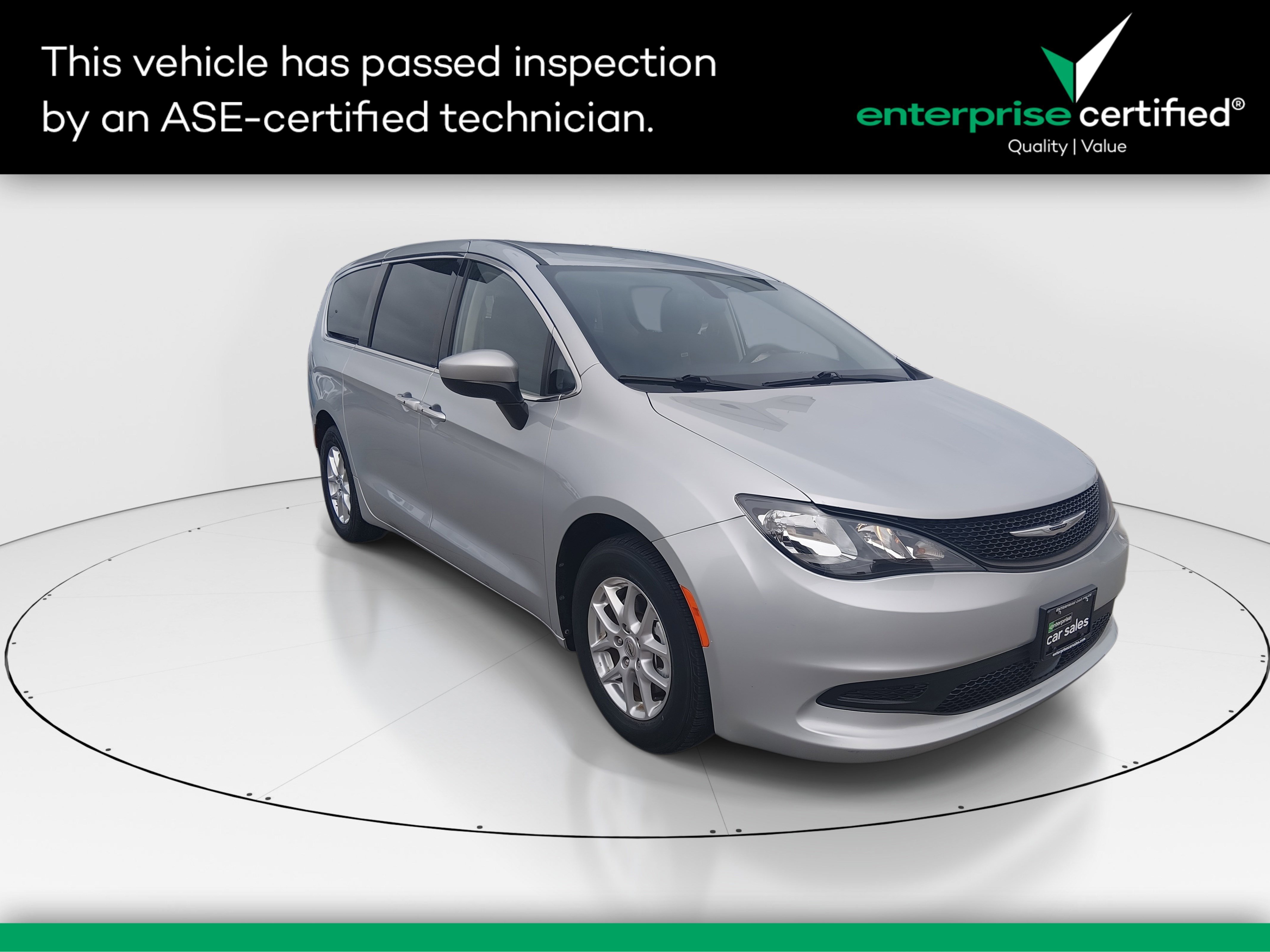 2022 Chrysler Voyager