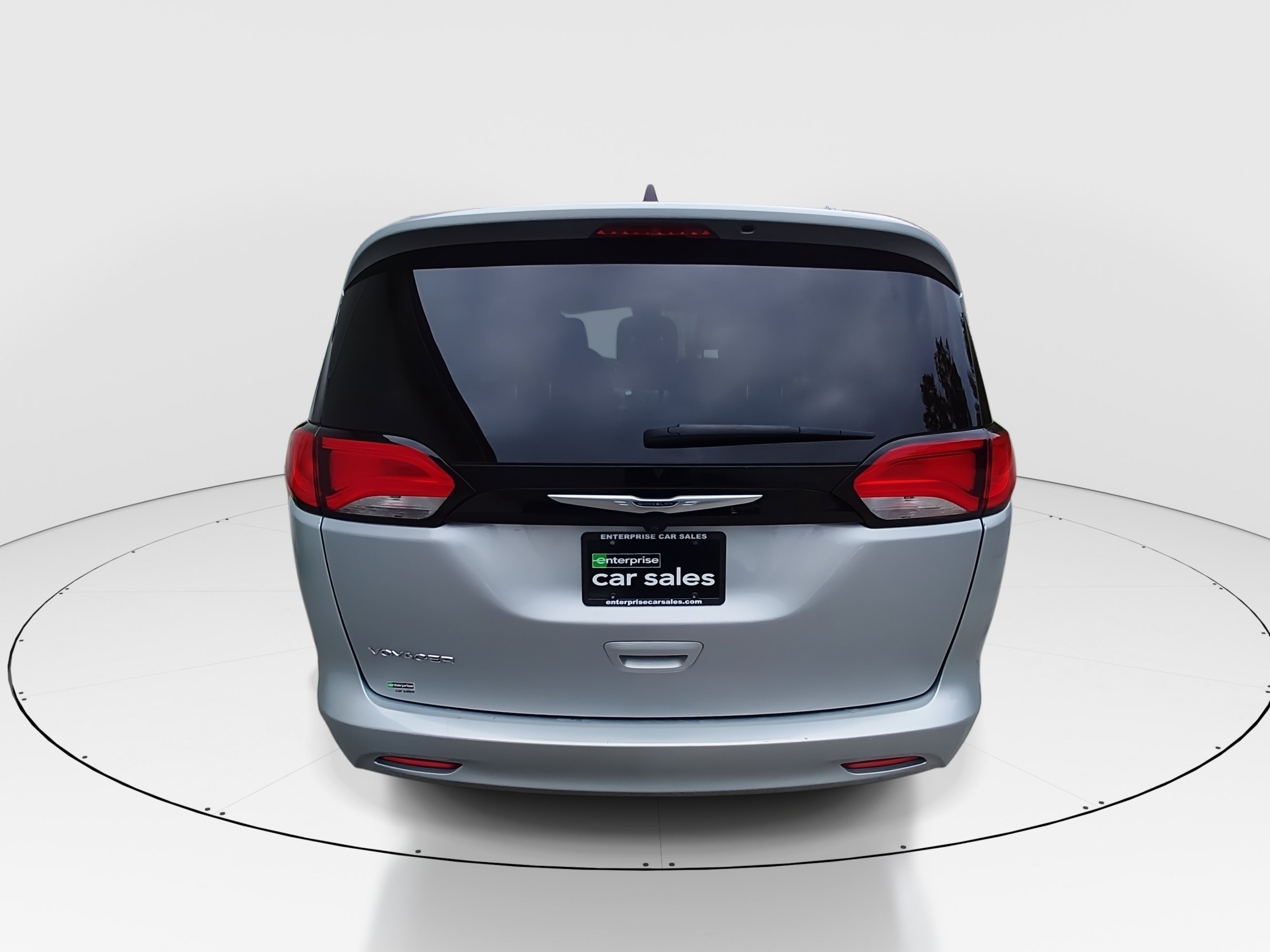 2023 Chrysler Voyager LX - Photo 6