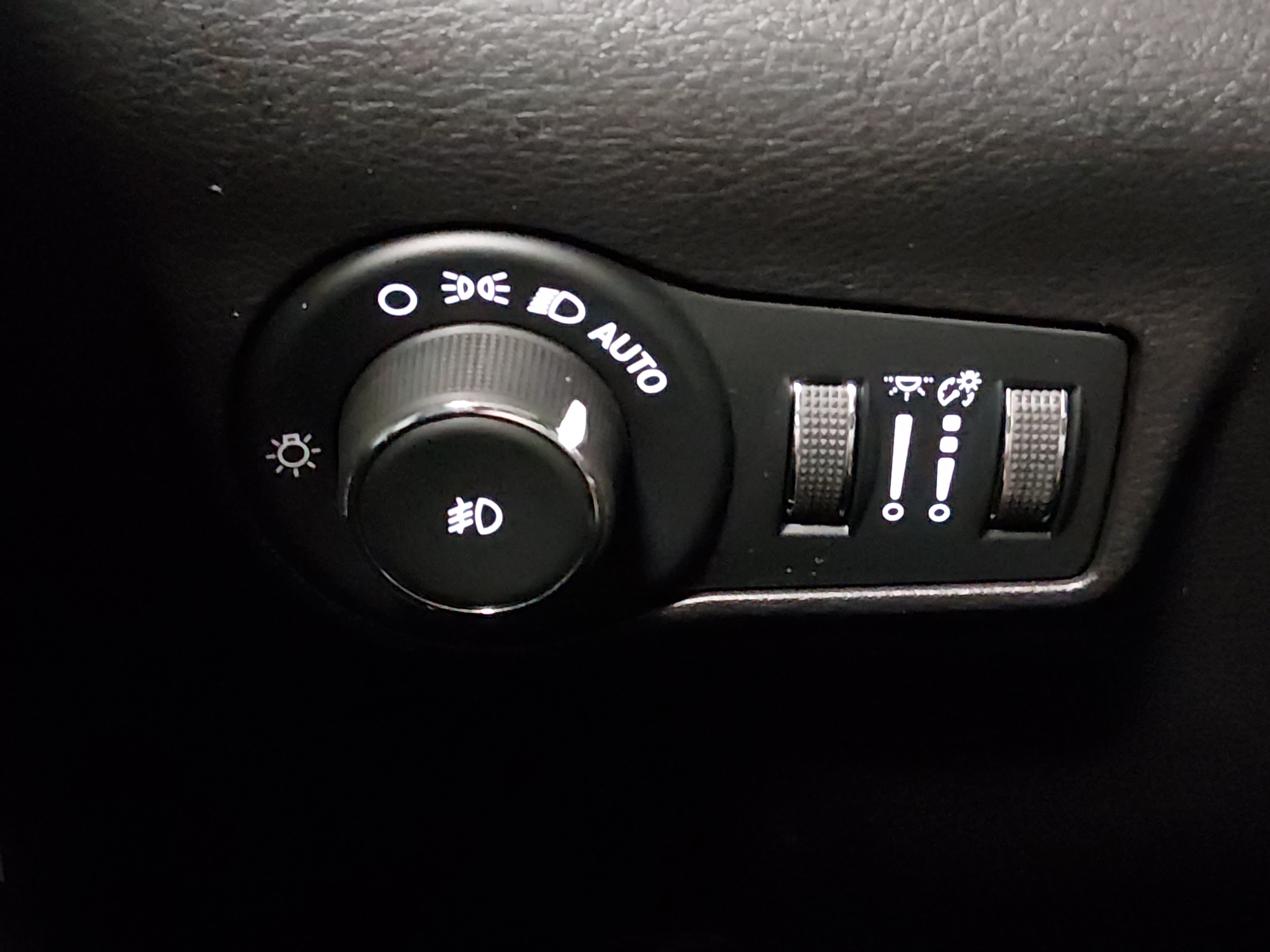 2025 Jeep Compass Limited - Photo 13