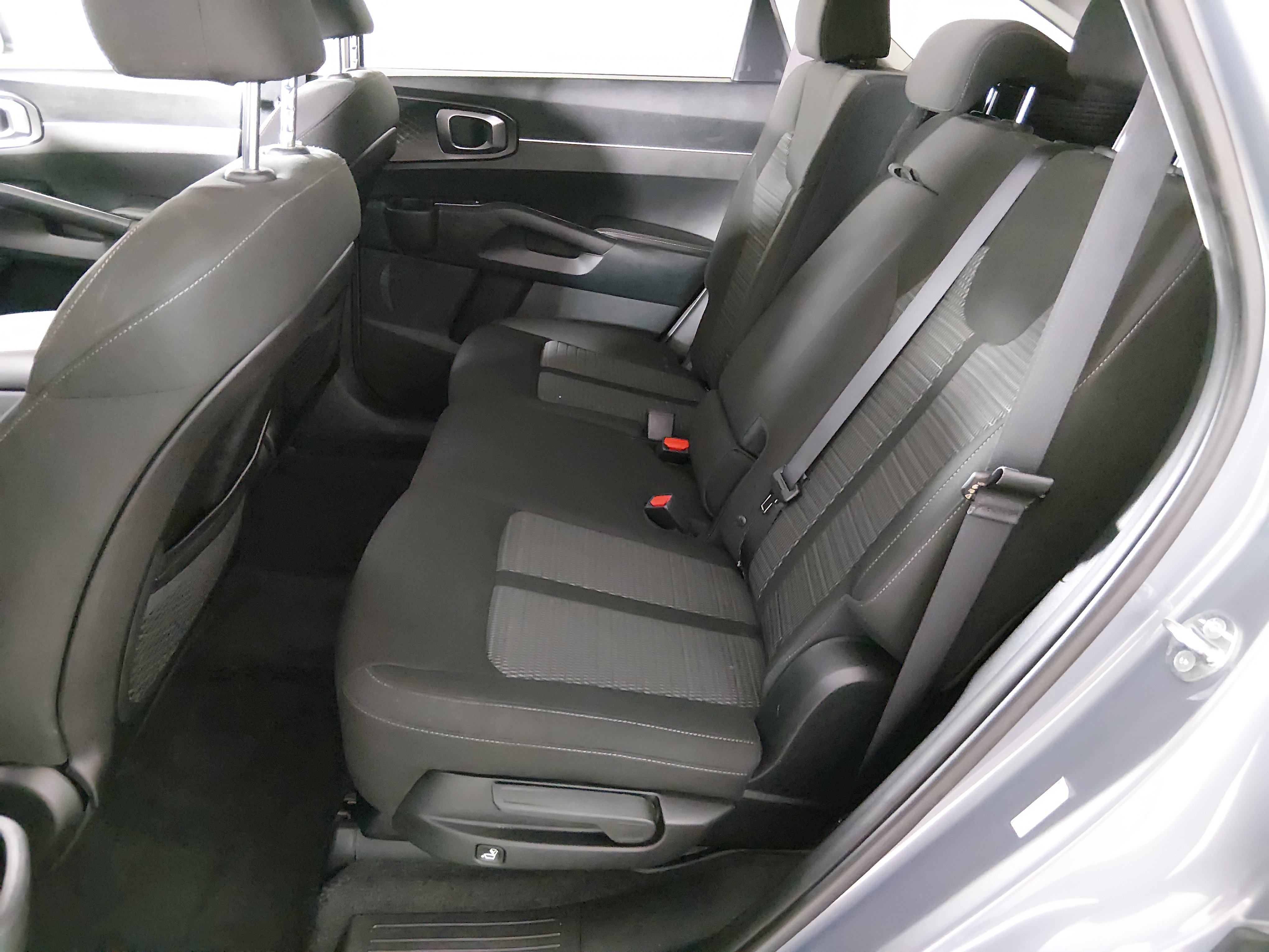 2023 Kia Sorento — photo 19 view