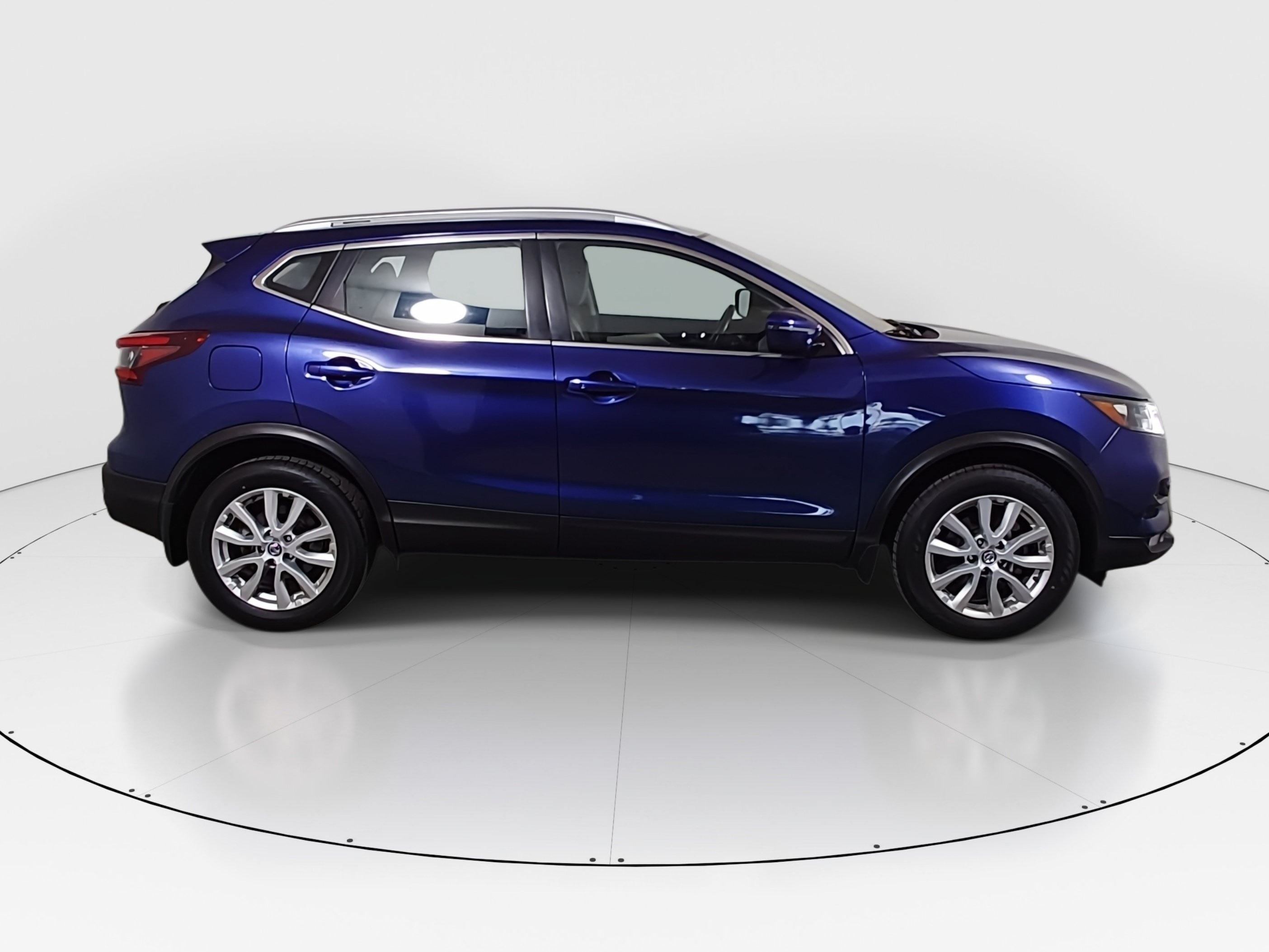 2022 Nissan Rogue Sport SV - Photo 8