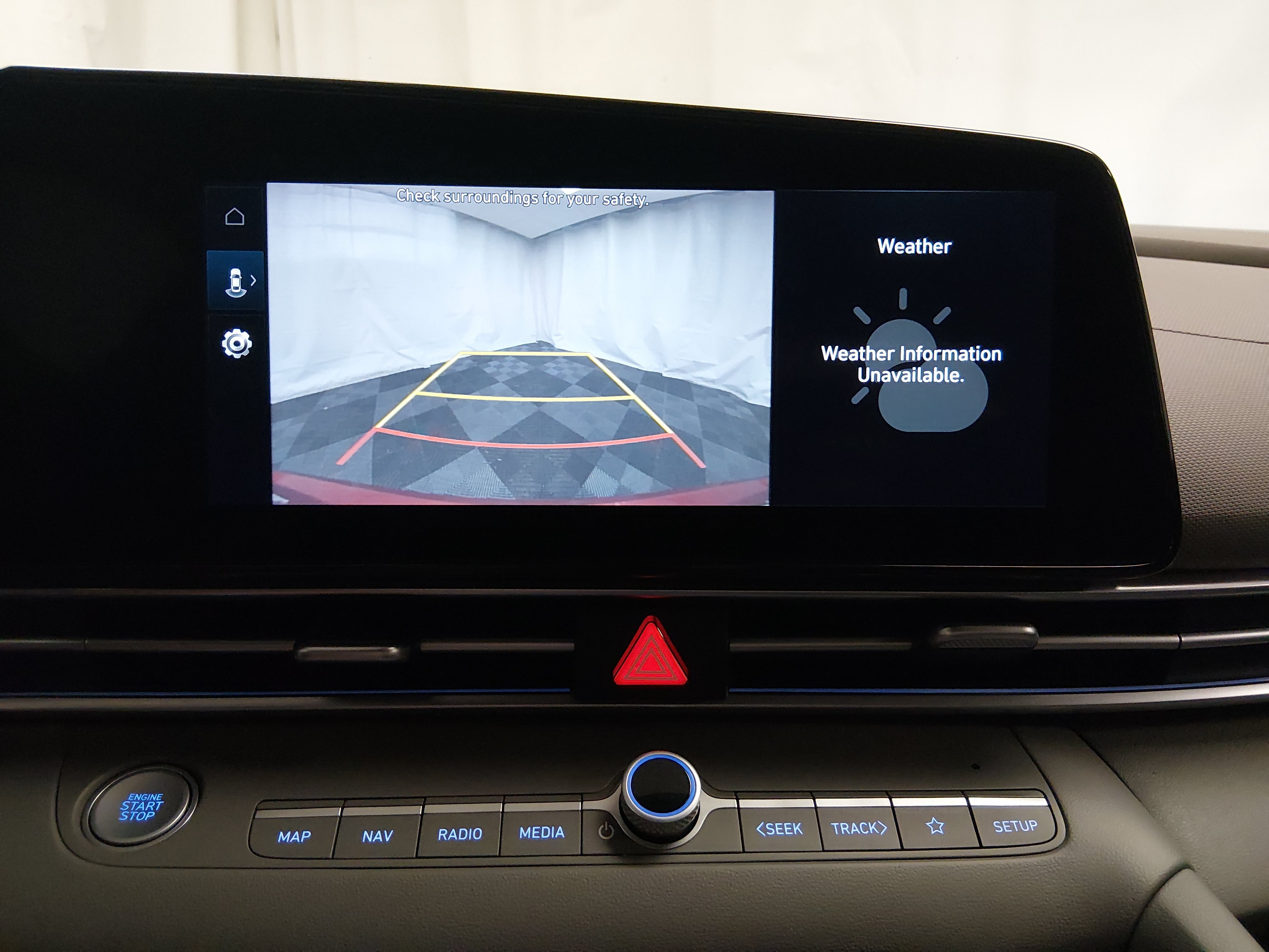 2025 Hyundai Elantra SEL - Photo 16