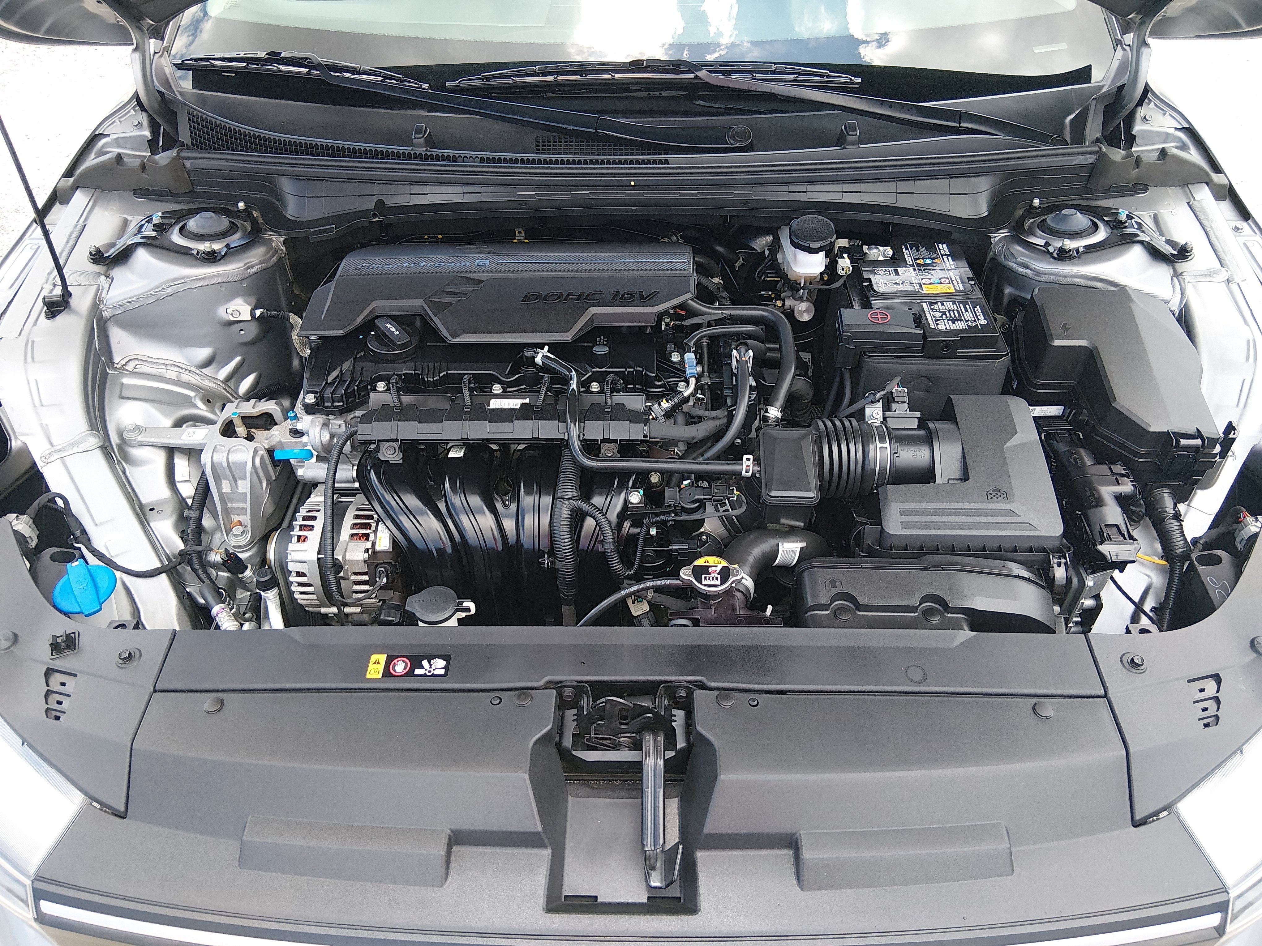 2025 Kia K4 LXS - Photo 9