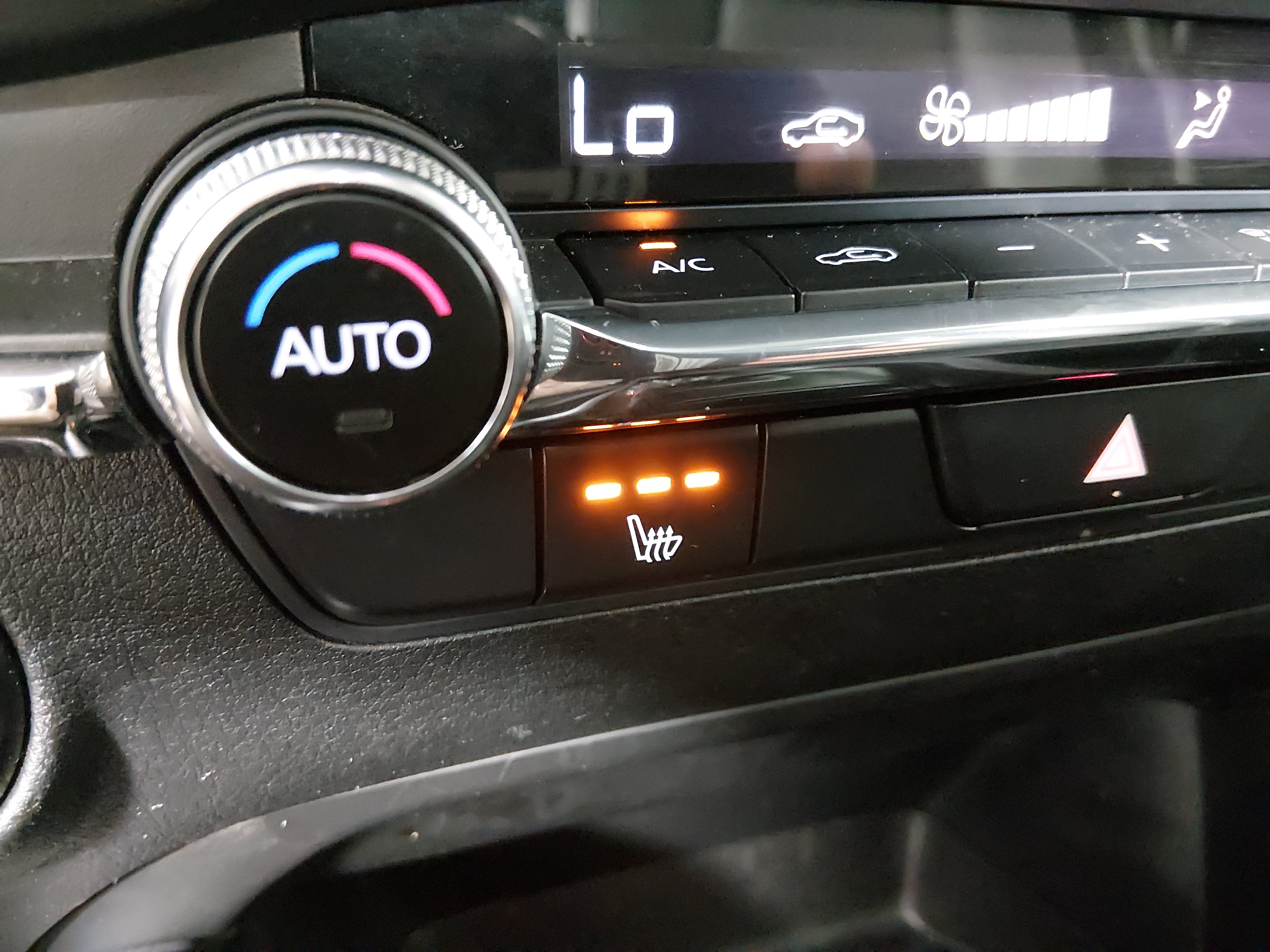 2024 Mazda Mazda3 Preferred - Photo 17