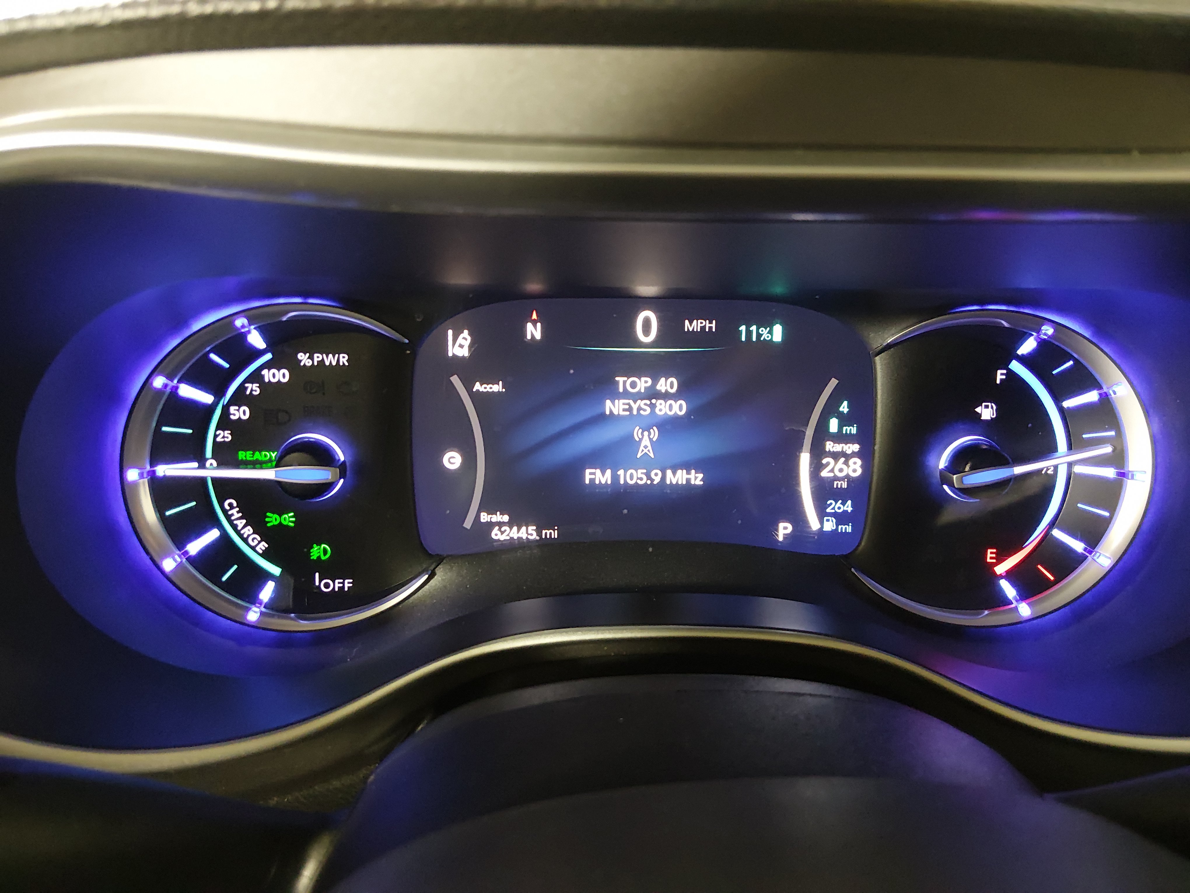 2024 Chrysler Pacifica PHEV Select - Photo 14