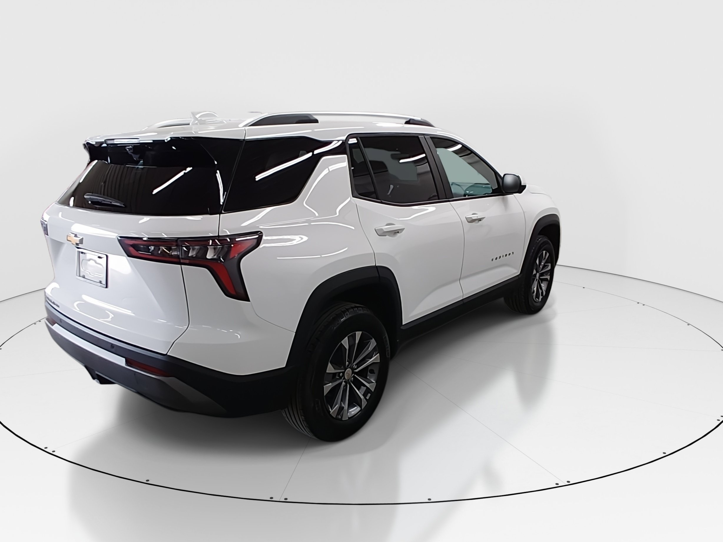 2025 Chevrolet Equinox LT - Photo 7