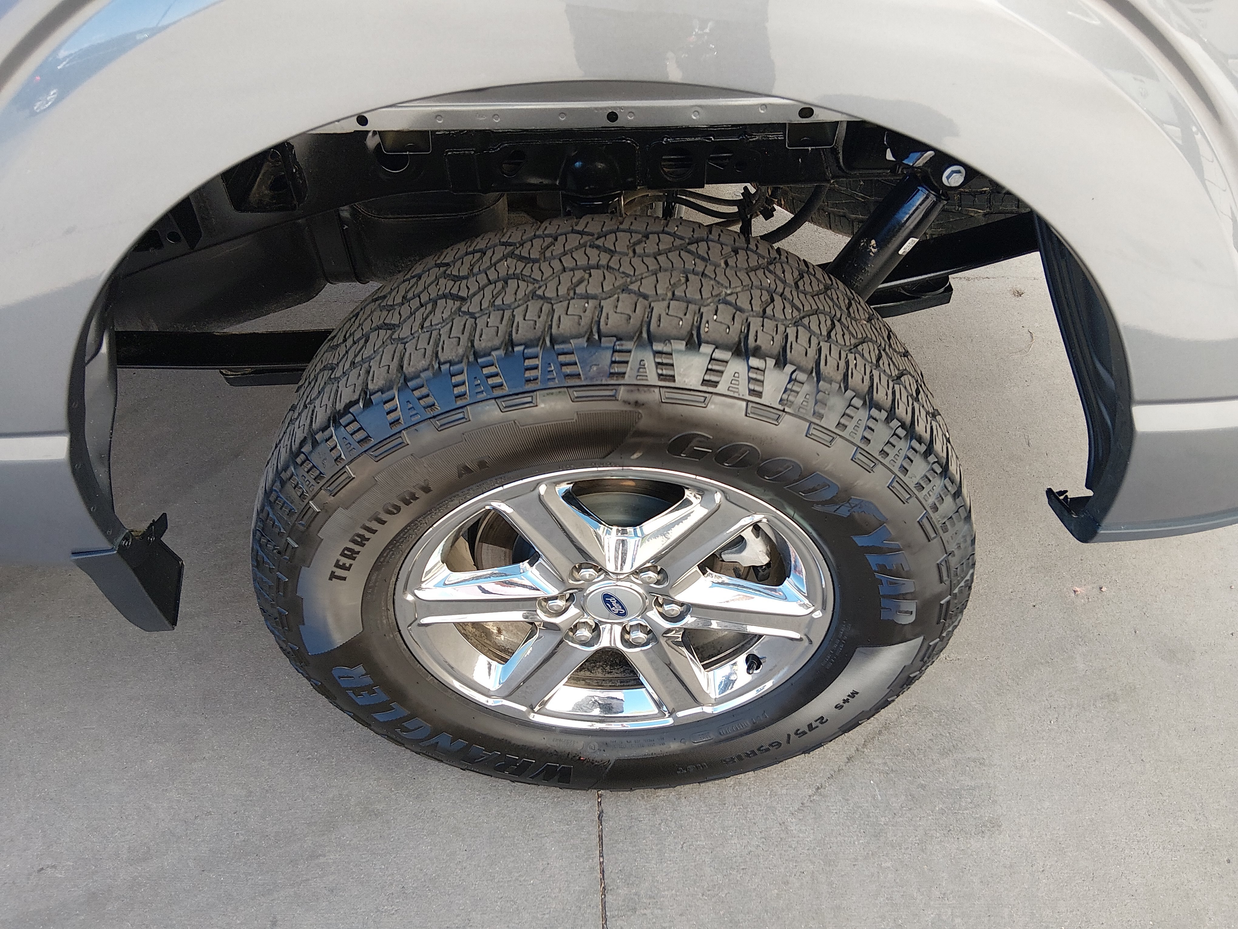 2025 Ford F-150 XLT - Photo 10
