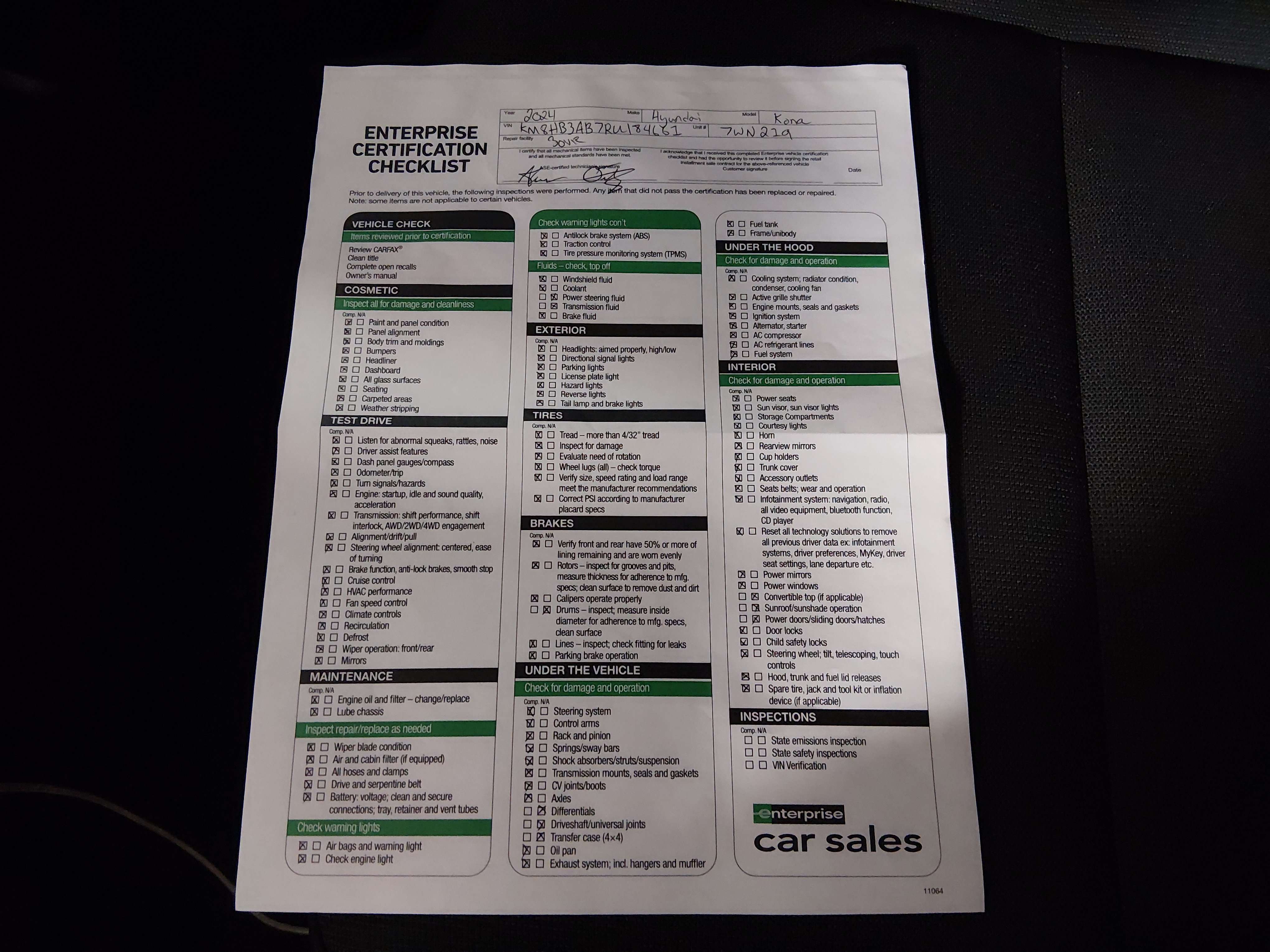 2024 Hyundai Kona SEL - Photo 17