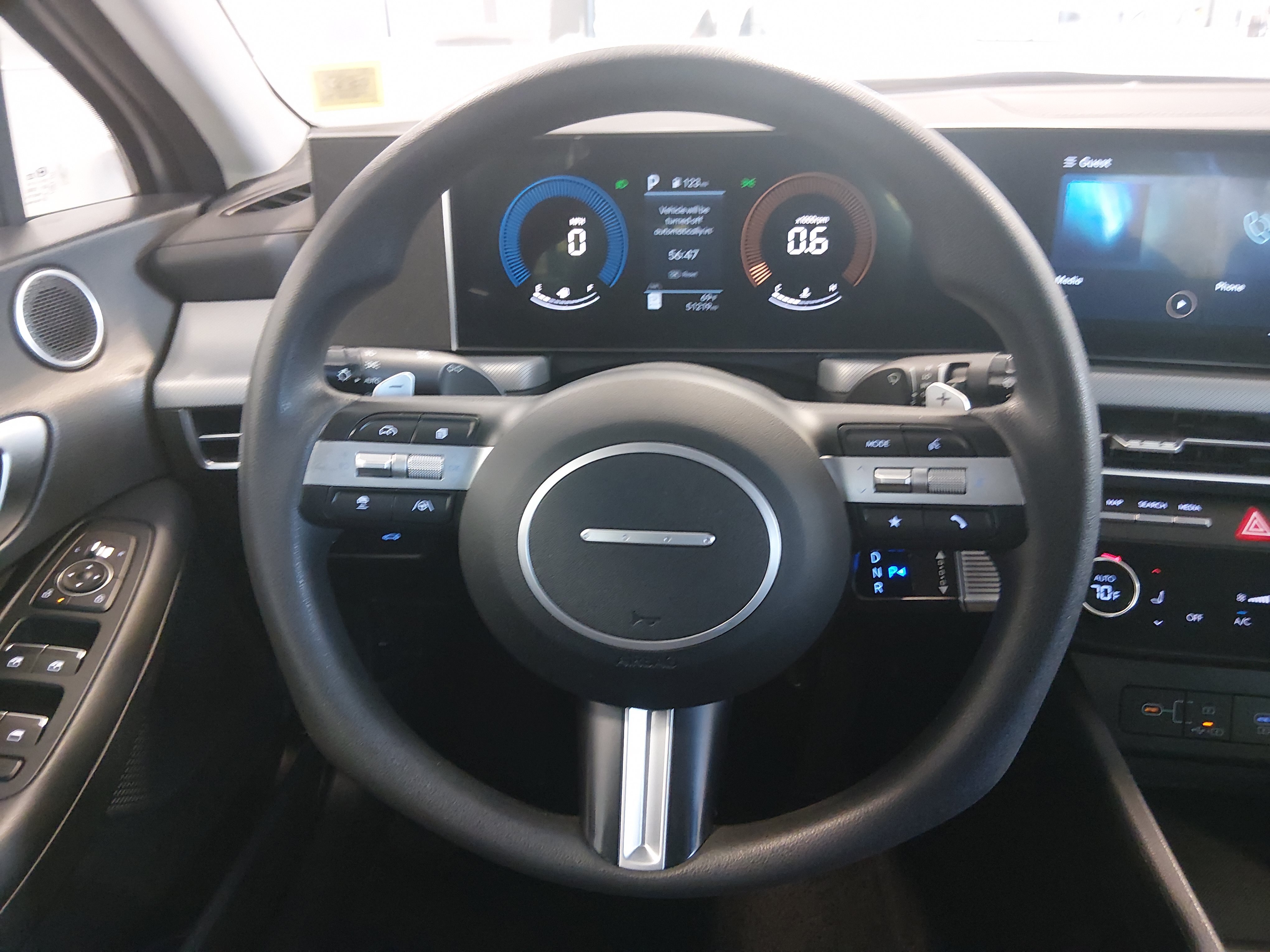 2024 Hyundai Sonata SEL - Photo 12
