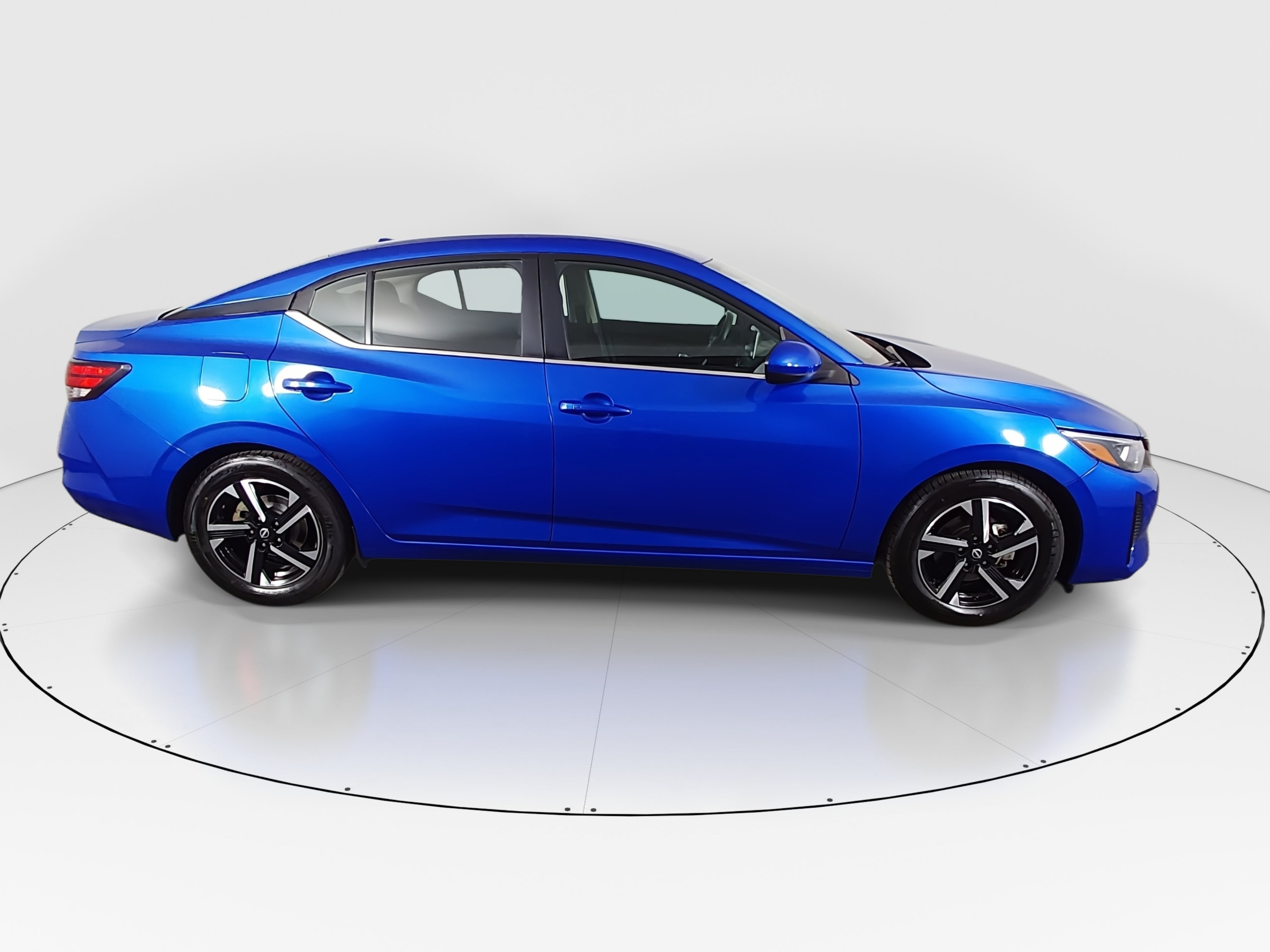 2024 Nissan Sentra SV - Photo 8