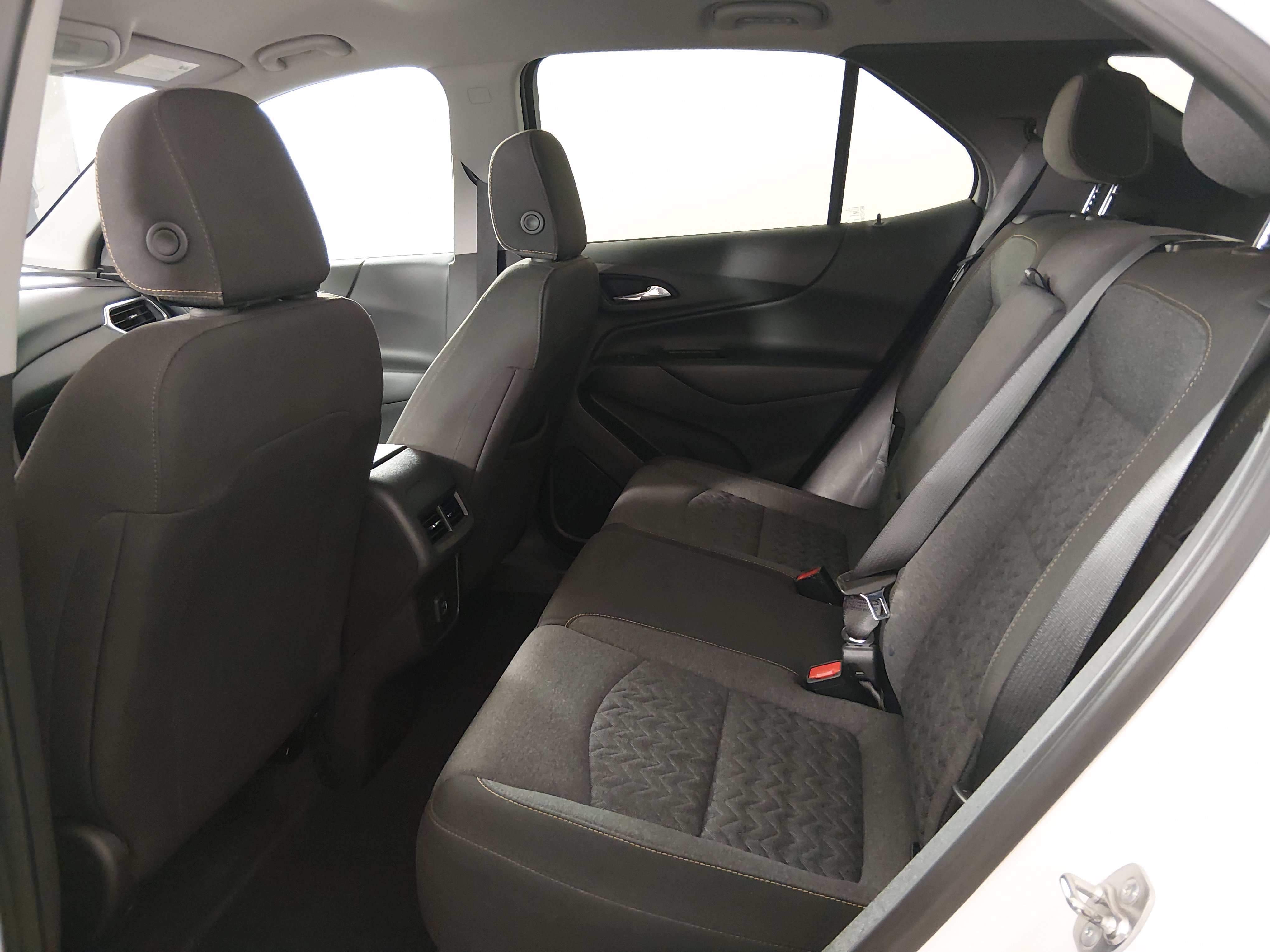 2024 Chevrolet Equinox LT - Photo 21