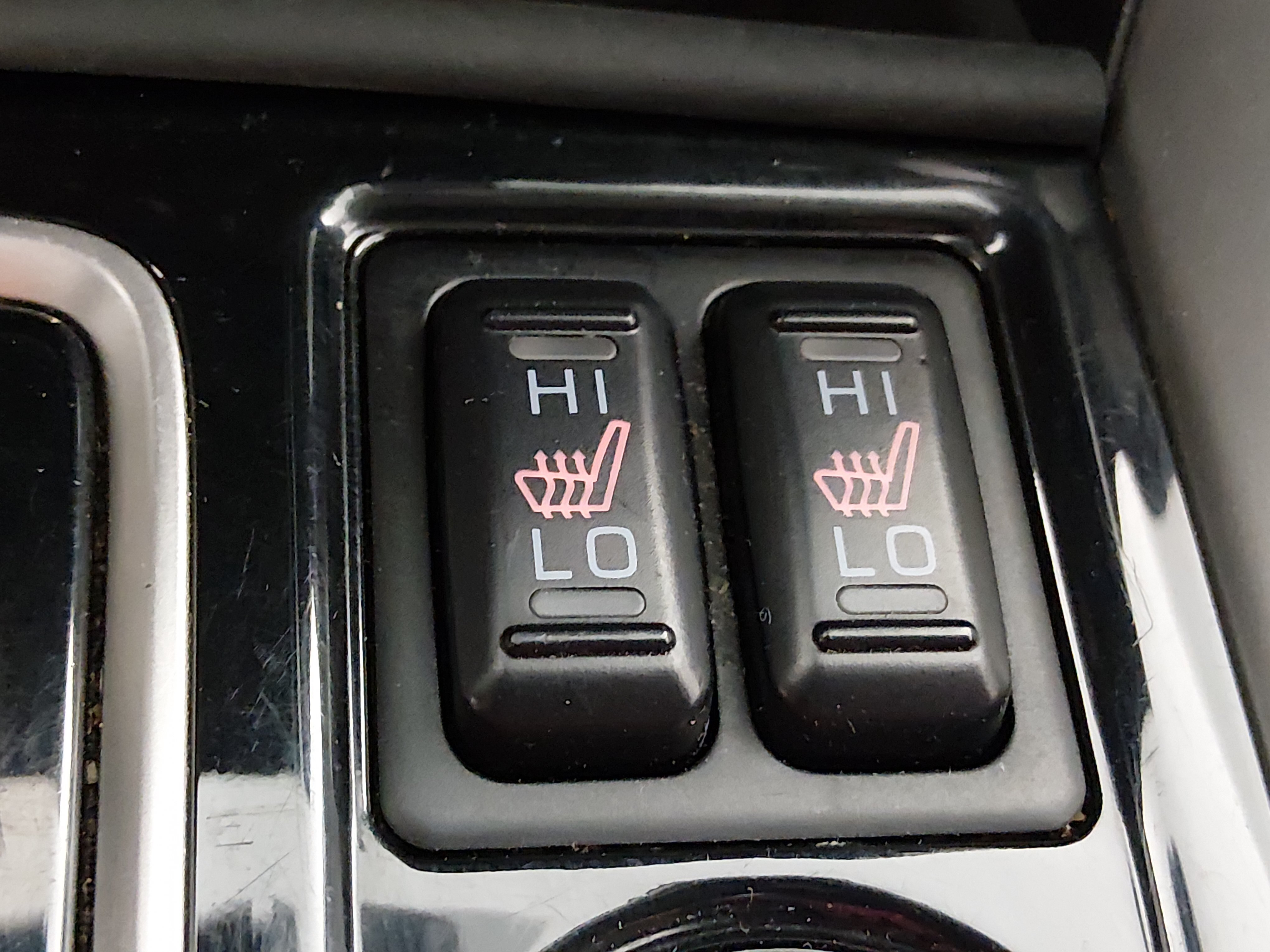 2024 Mitsubishi Eclipse Cross SE - Photo 18