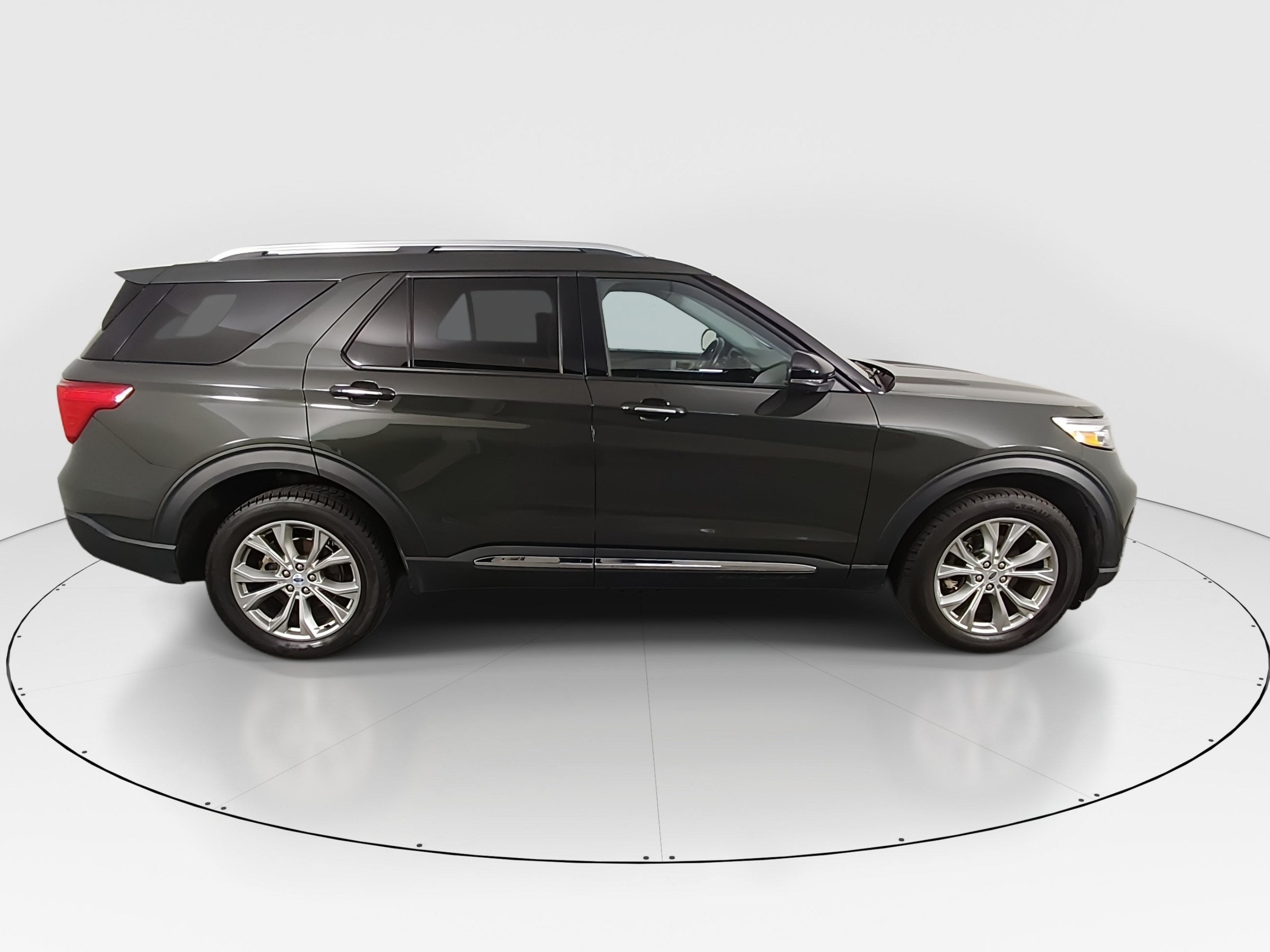 2023 Ford Explorer Limited - Photo 8