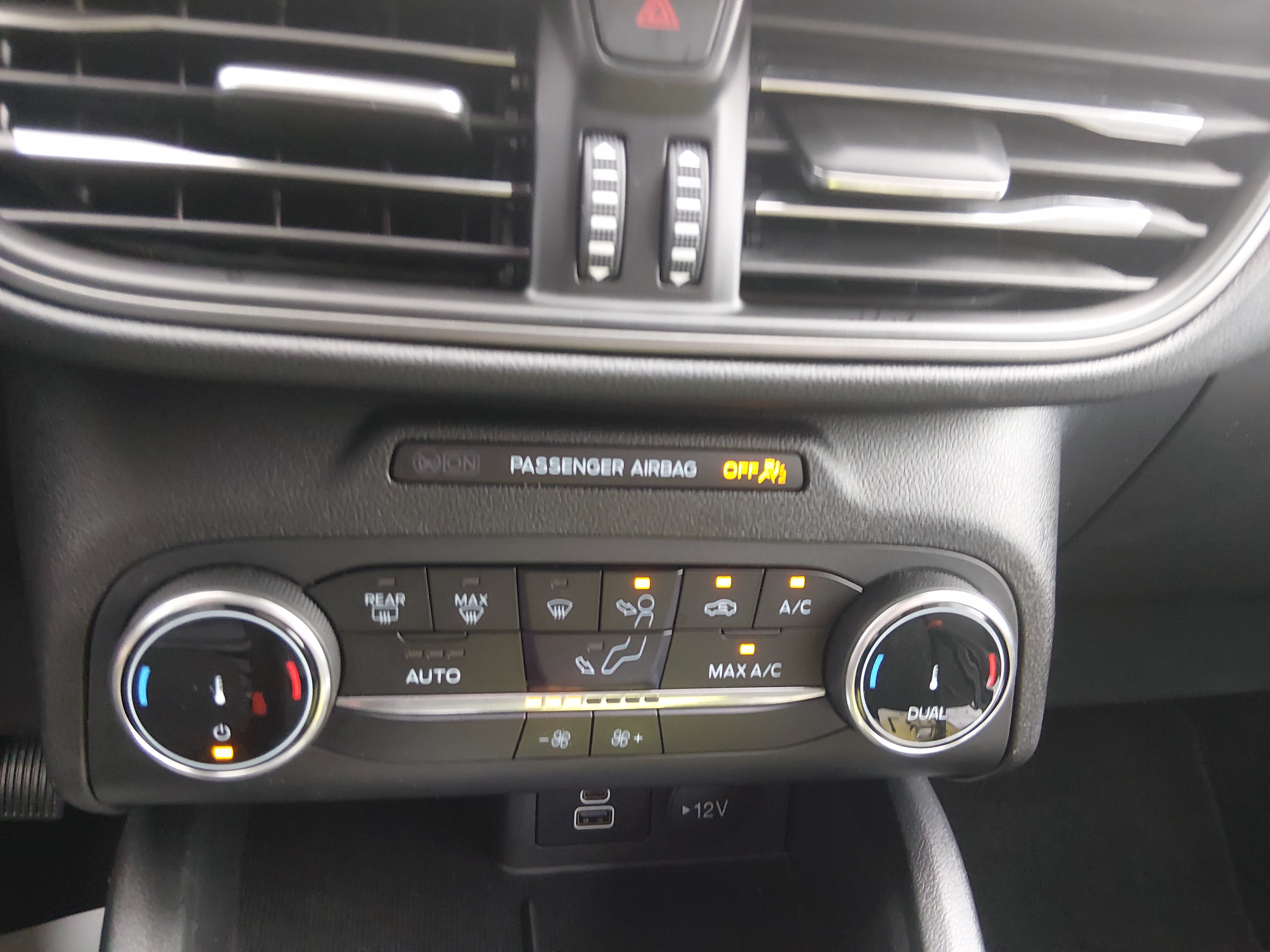 2025 Ford Escape Active - Photo 13