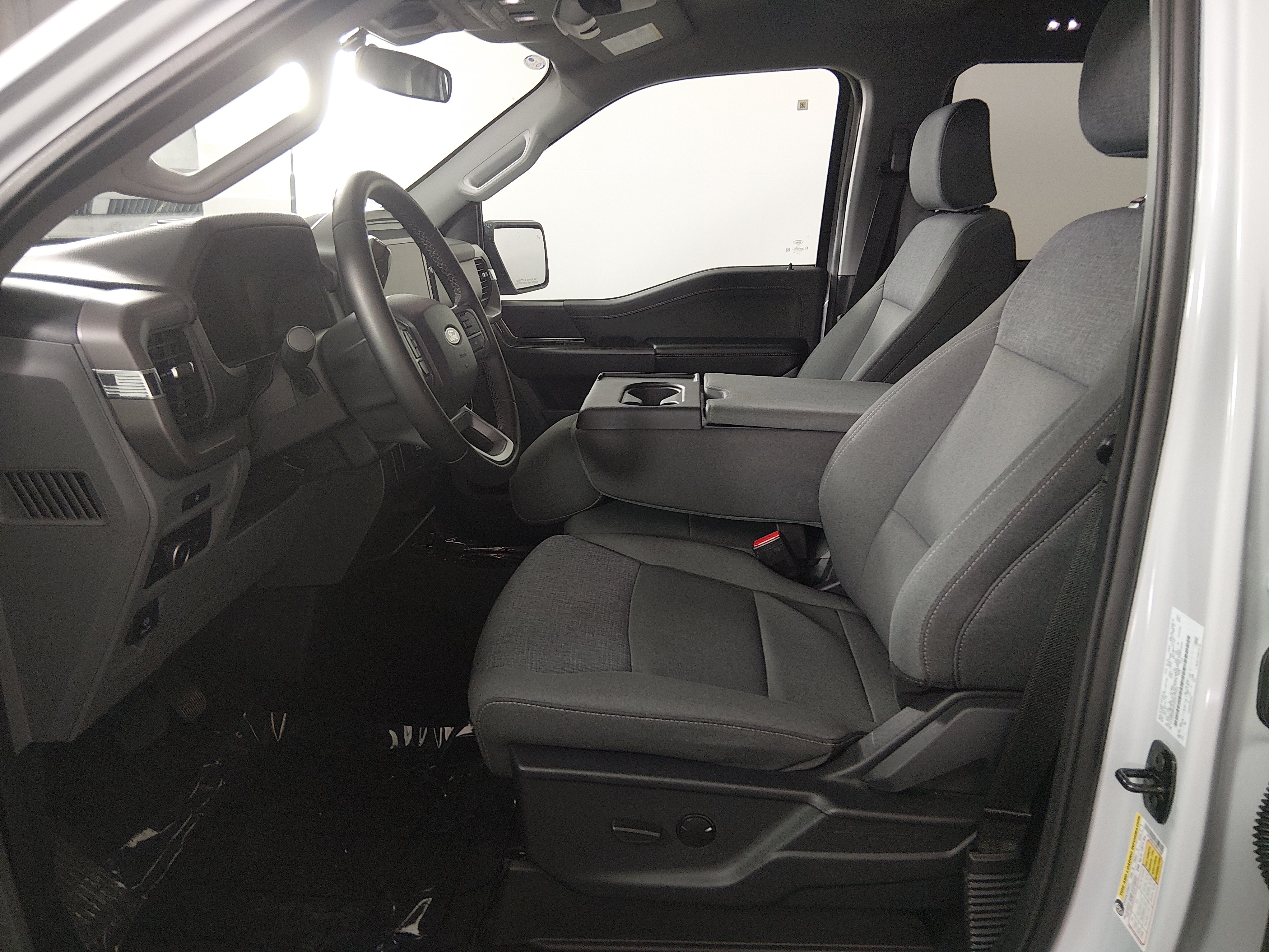 2025 Ford F-150 XLT - Photo 19