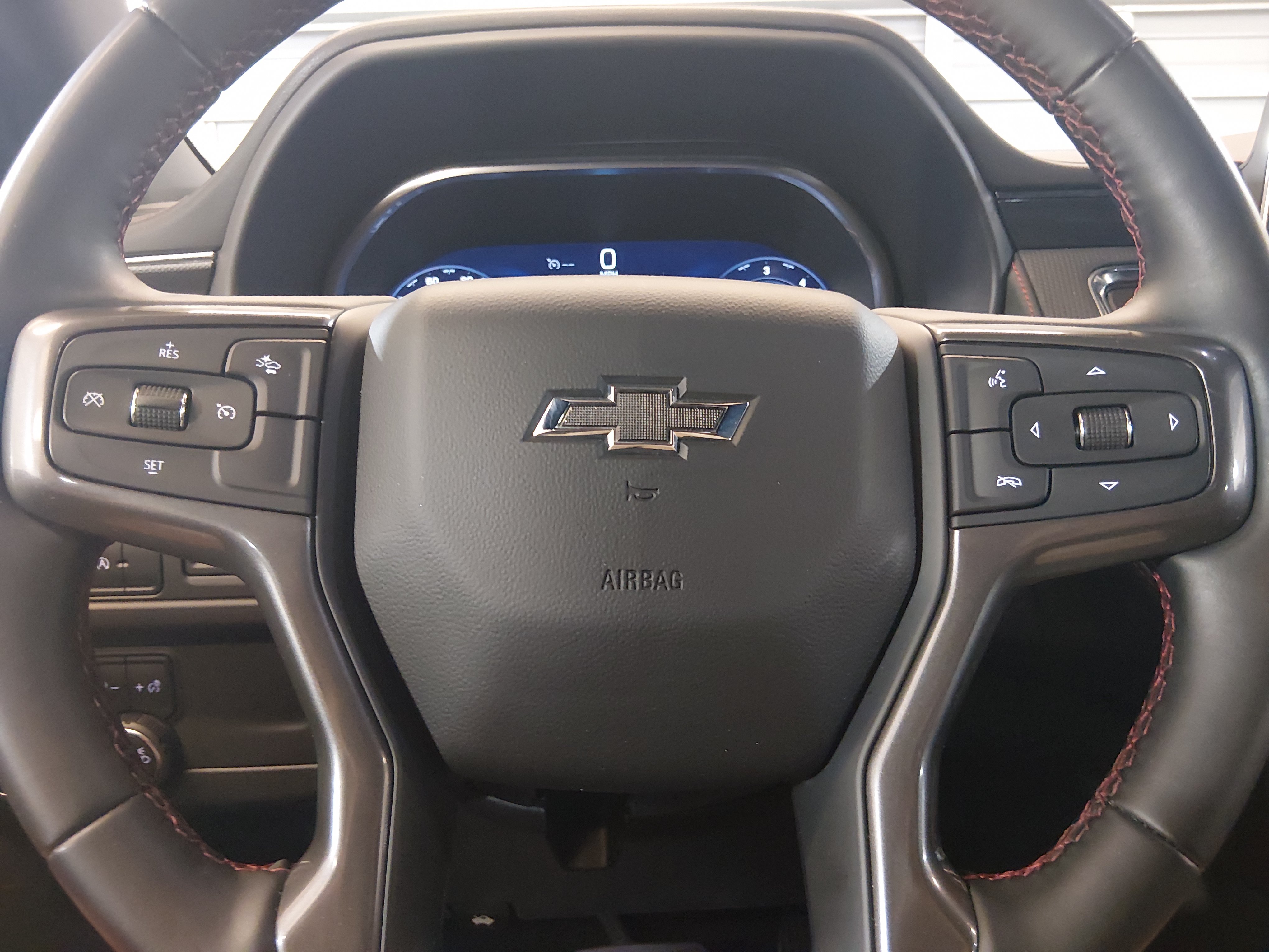 2024 Chevrolet Suburban RST - Photo 12