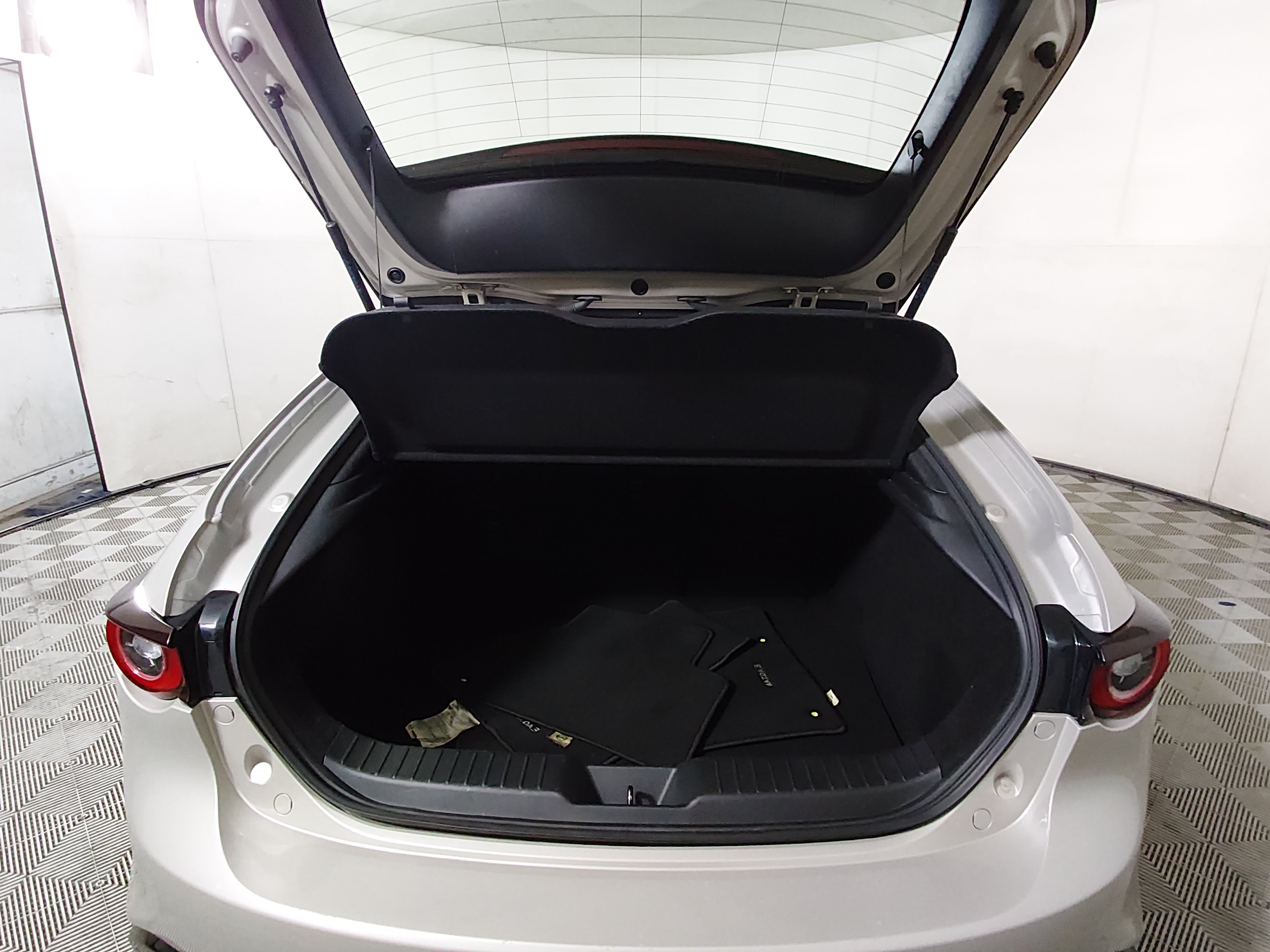 2024 Mazda Mazda3 Select Sport - Photo 11