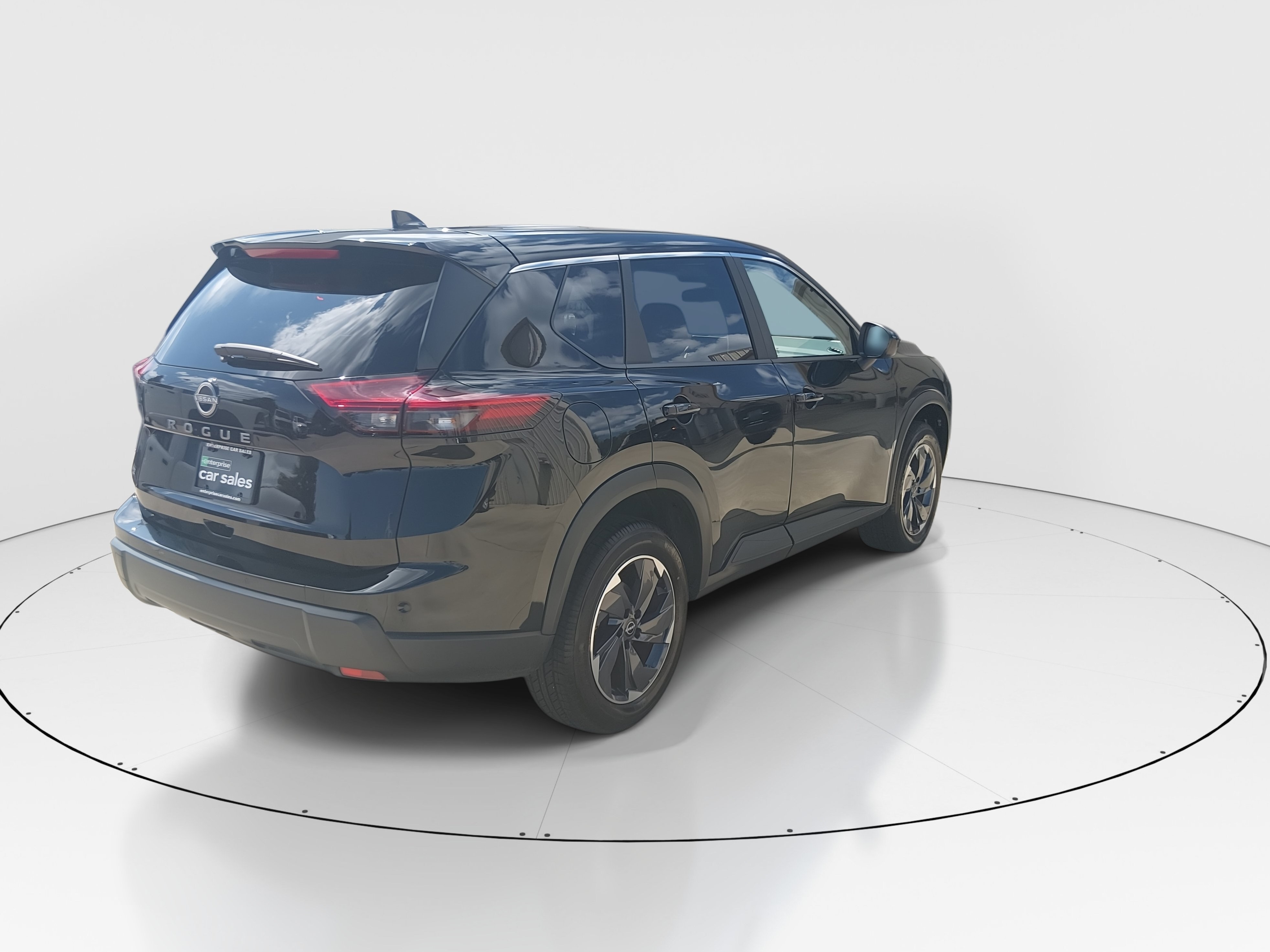 2025 Nissan Rogue SV - Photo 7