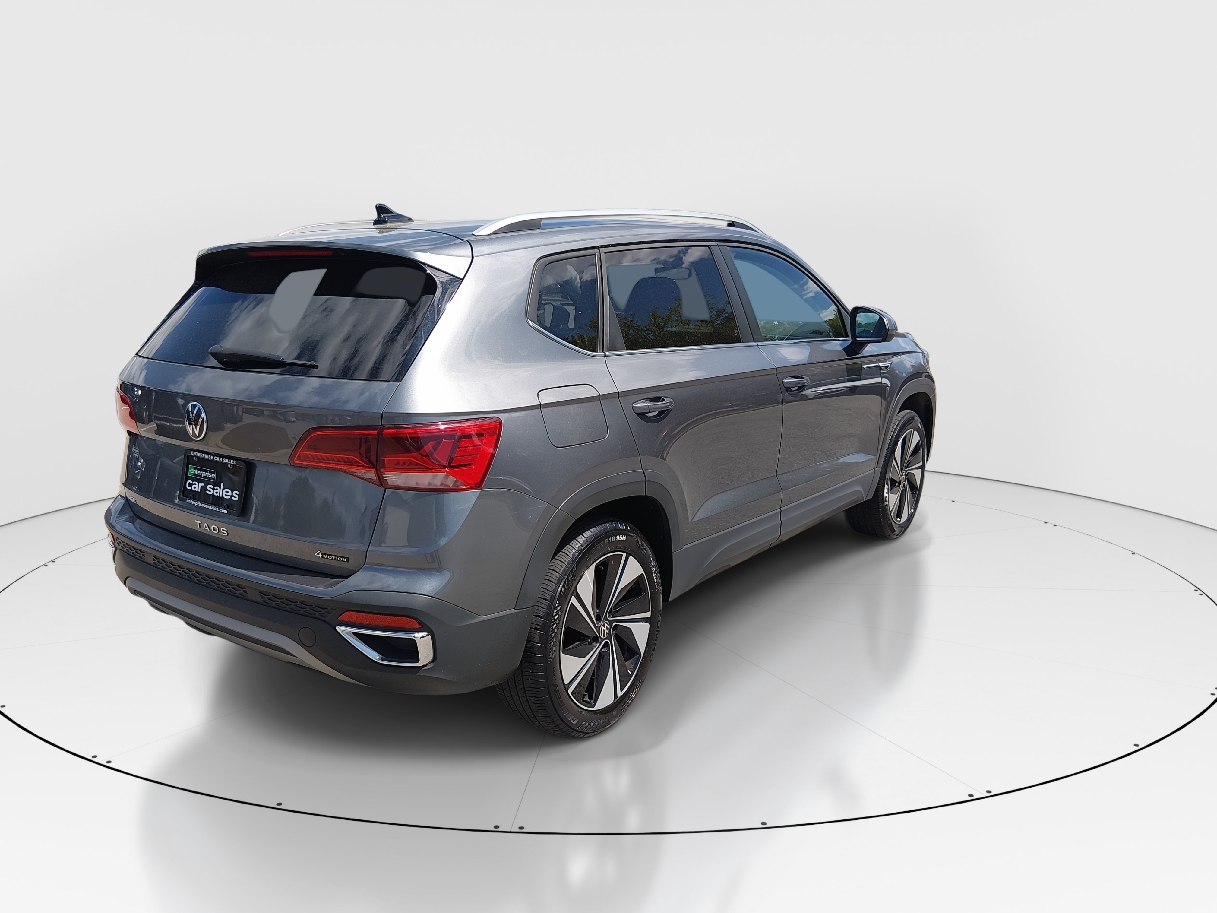 2024 Volkswagen Taos SE - Photo 7