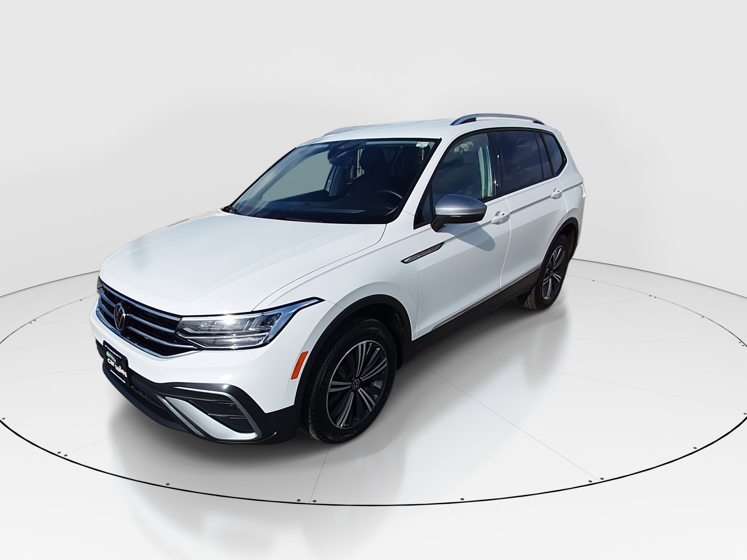 2024 Volkswagen Tiguan Wolfsburg Edition - Photo 3