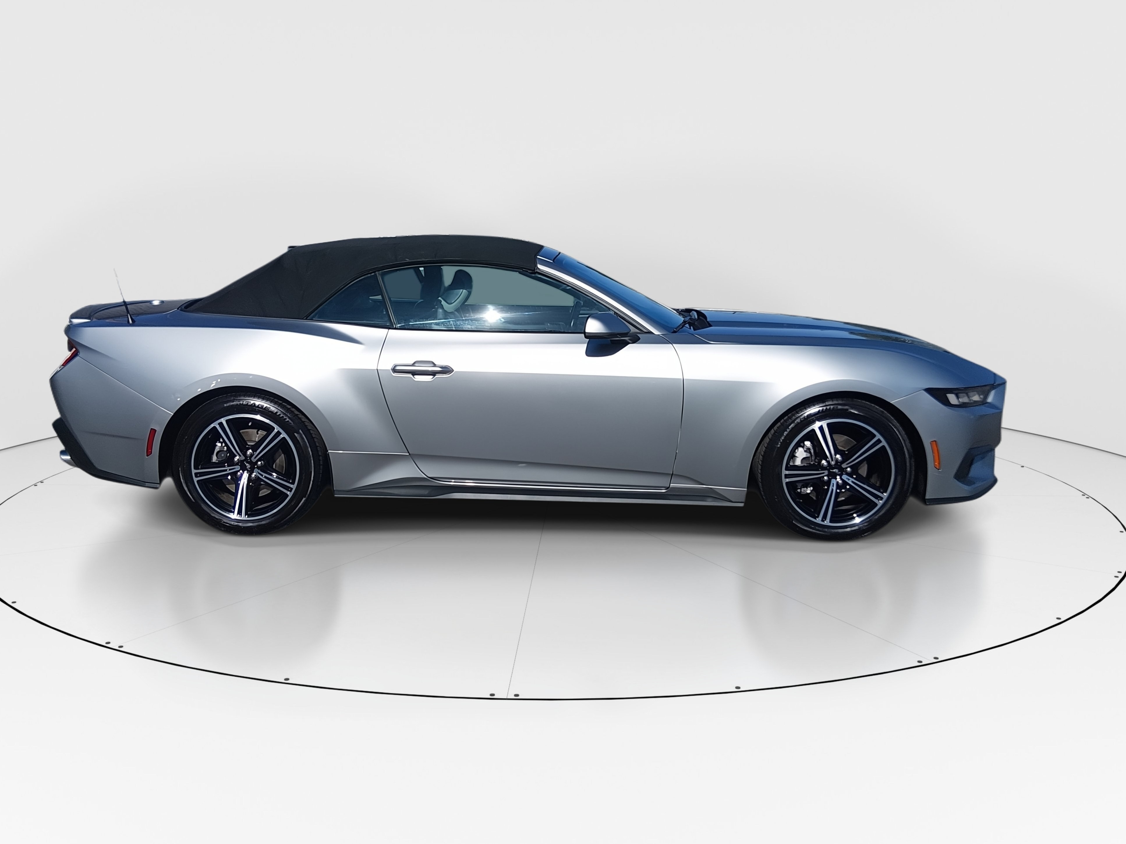 2024 Ford Mustang EcoBoost Premium - Photo 8