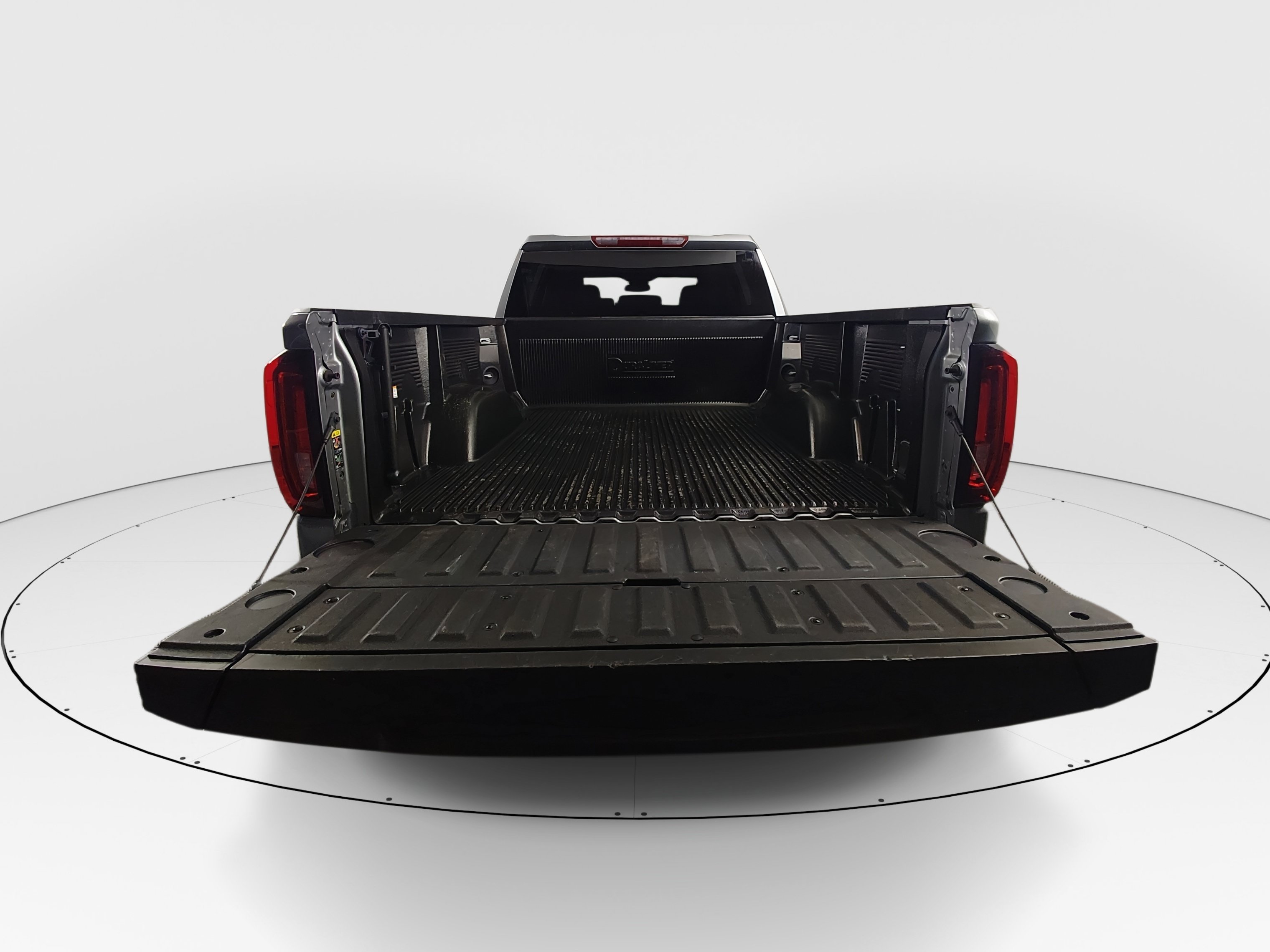 2025 GMC Sierra 1500 SLT - Photo 6