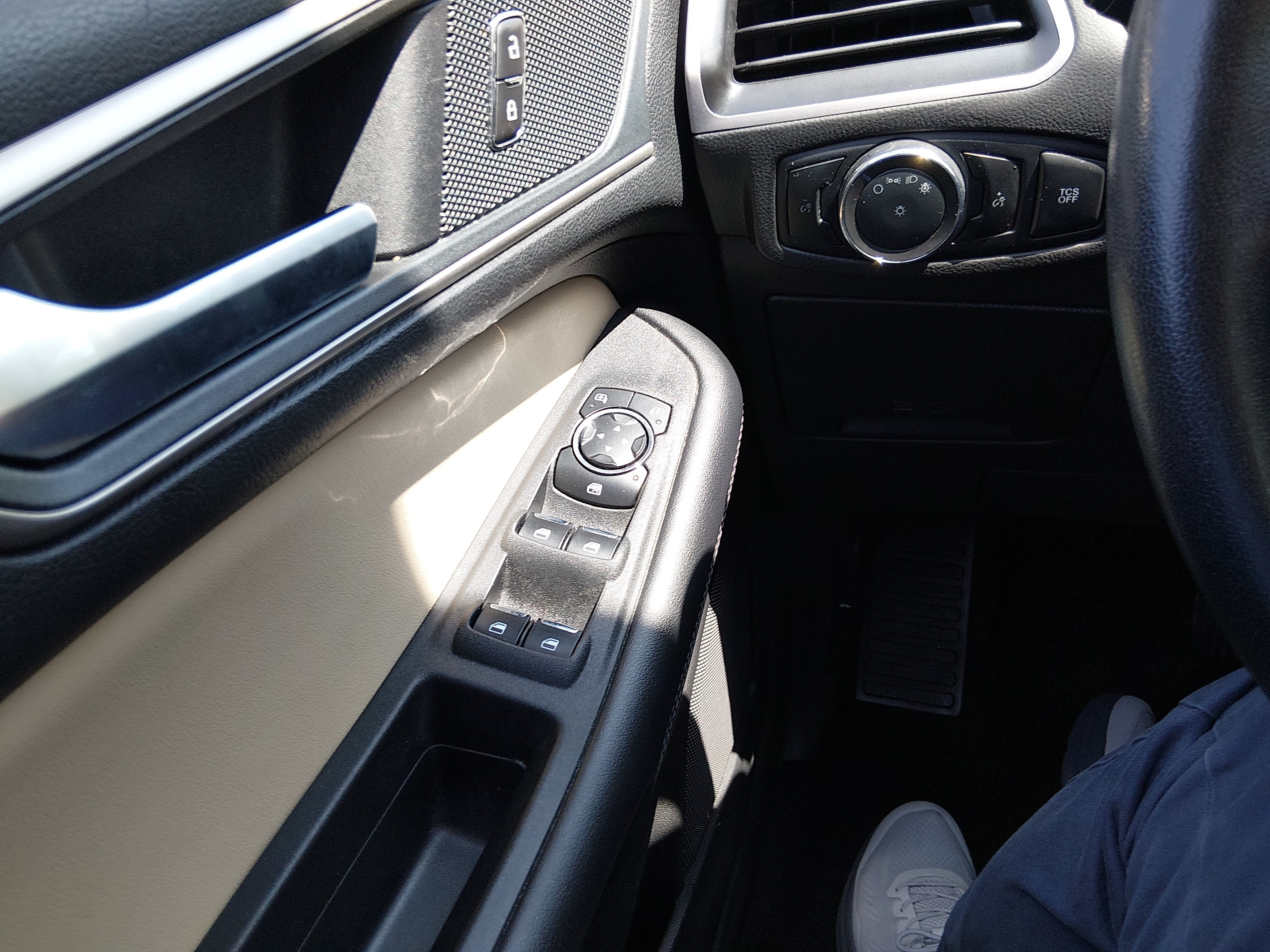 2024 Ford Edge SEL - Photo 13