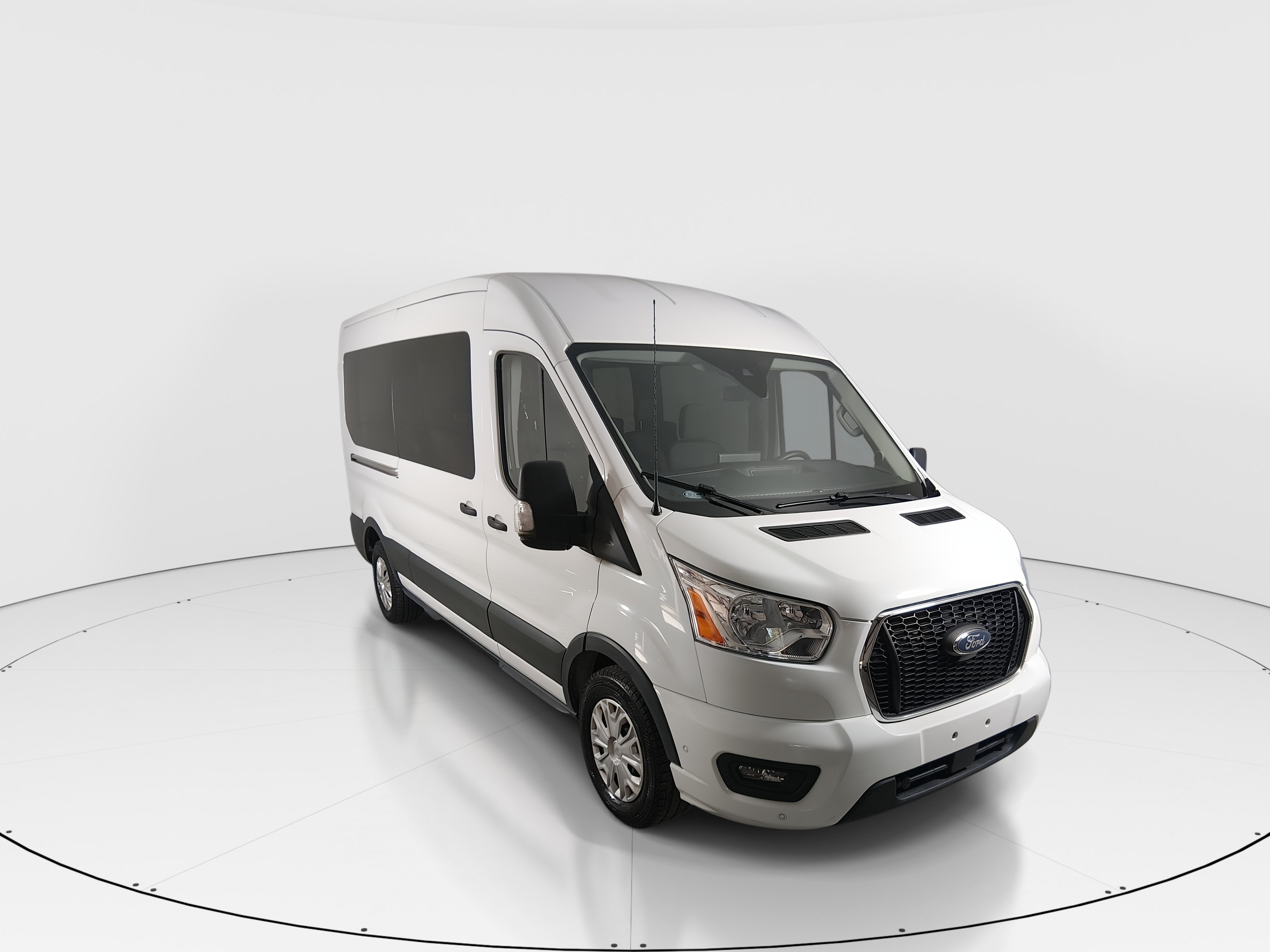 2022 Ford Transit Passenger Van XLT