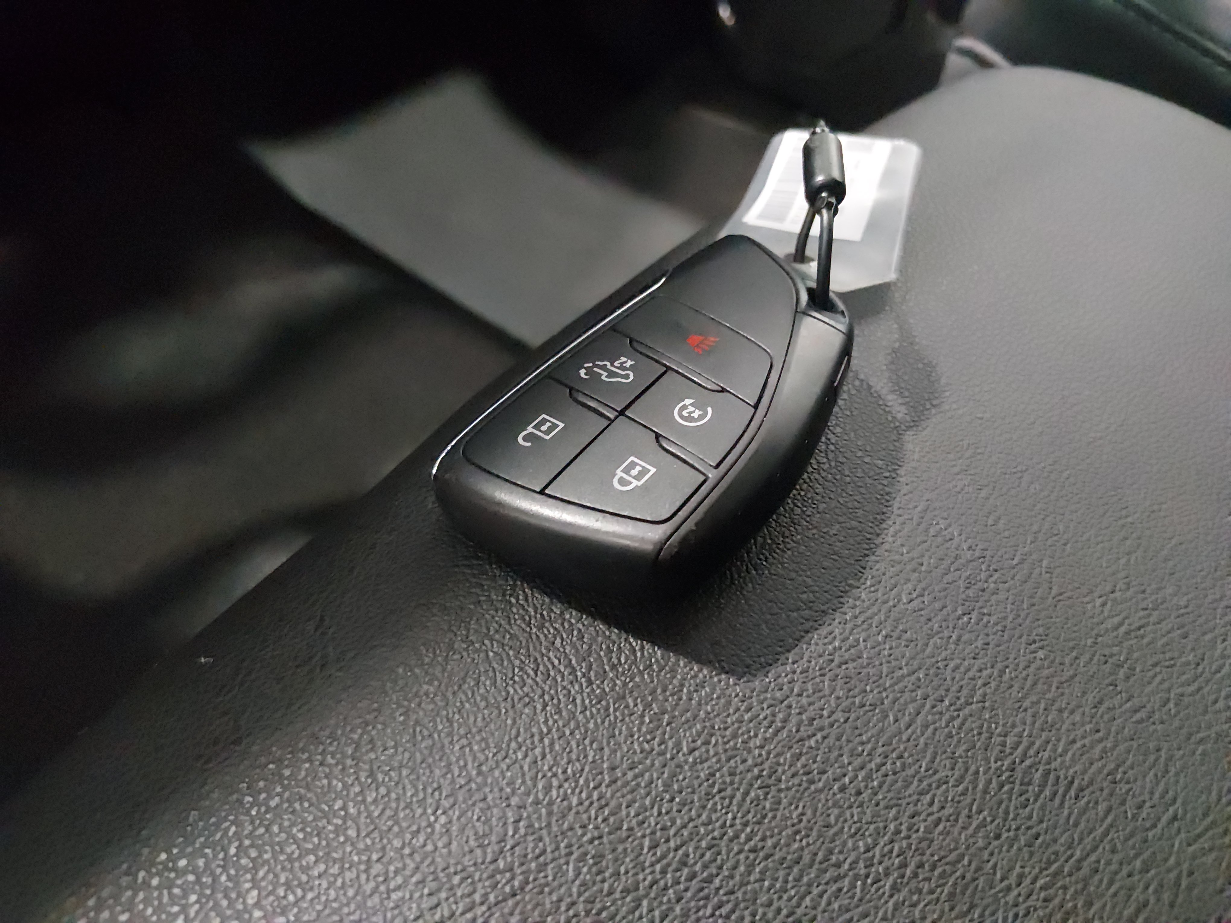 2024 GMC Sierra 1500 SLT - Photo 15