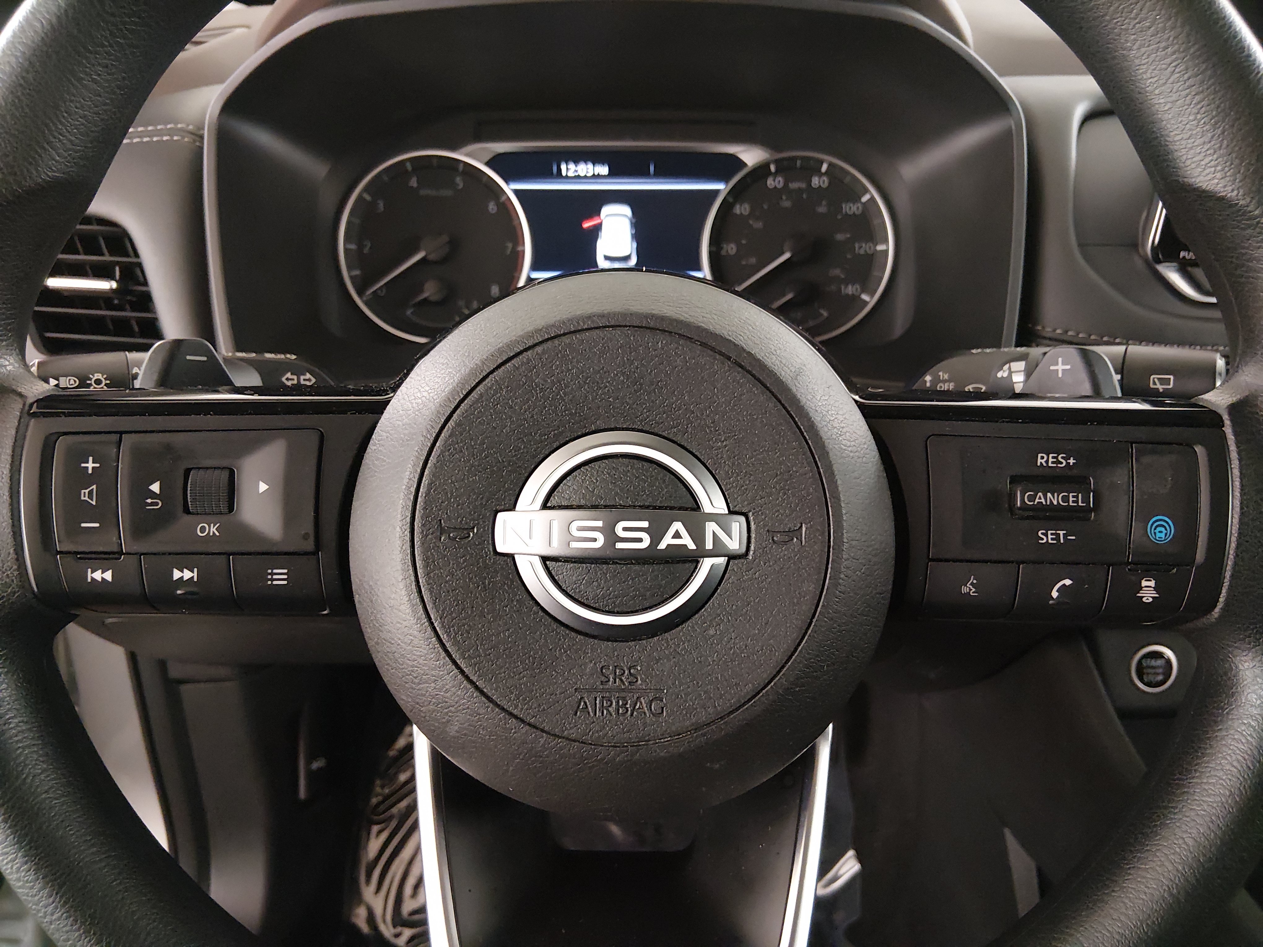 2023 Nissan Rogue SV - Photo 12